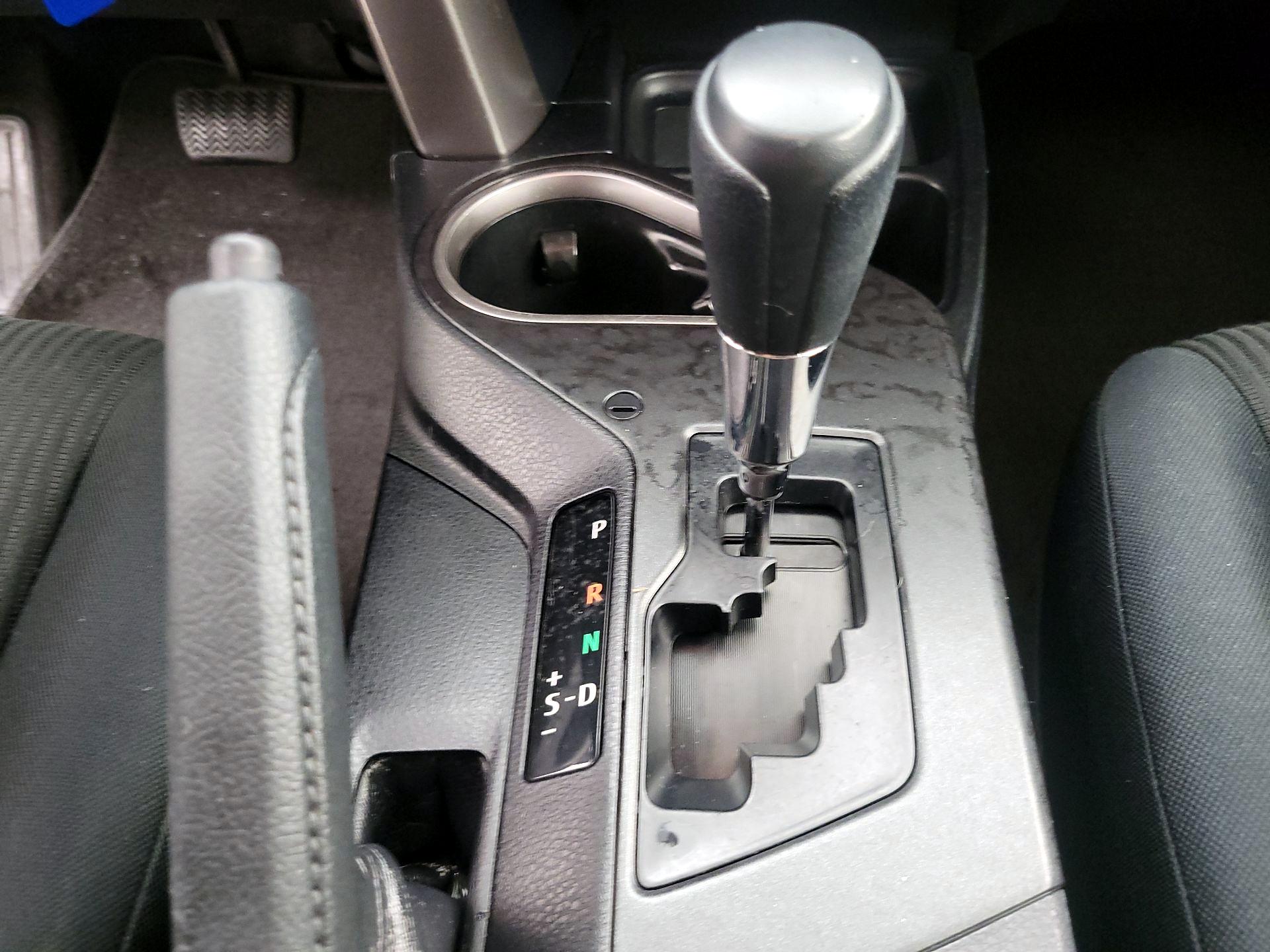 Thumbnail: 2016 Toyota RAV4 - 17