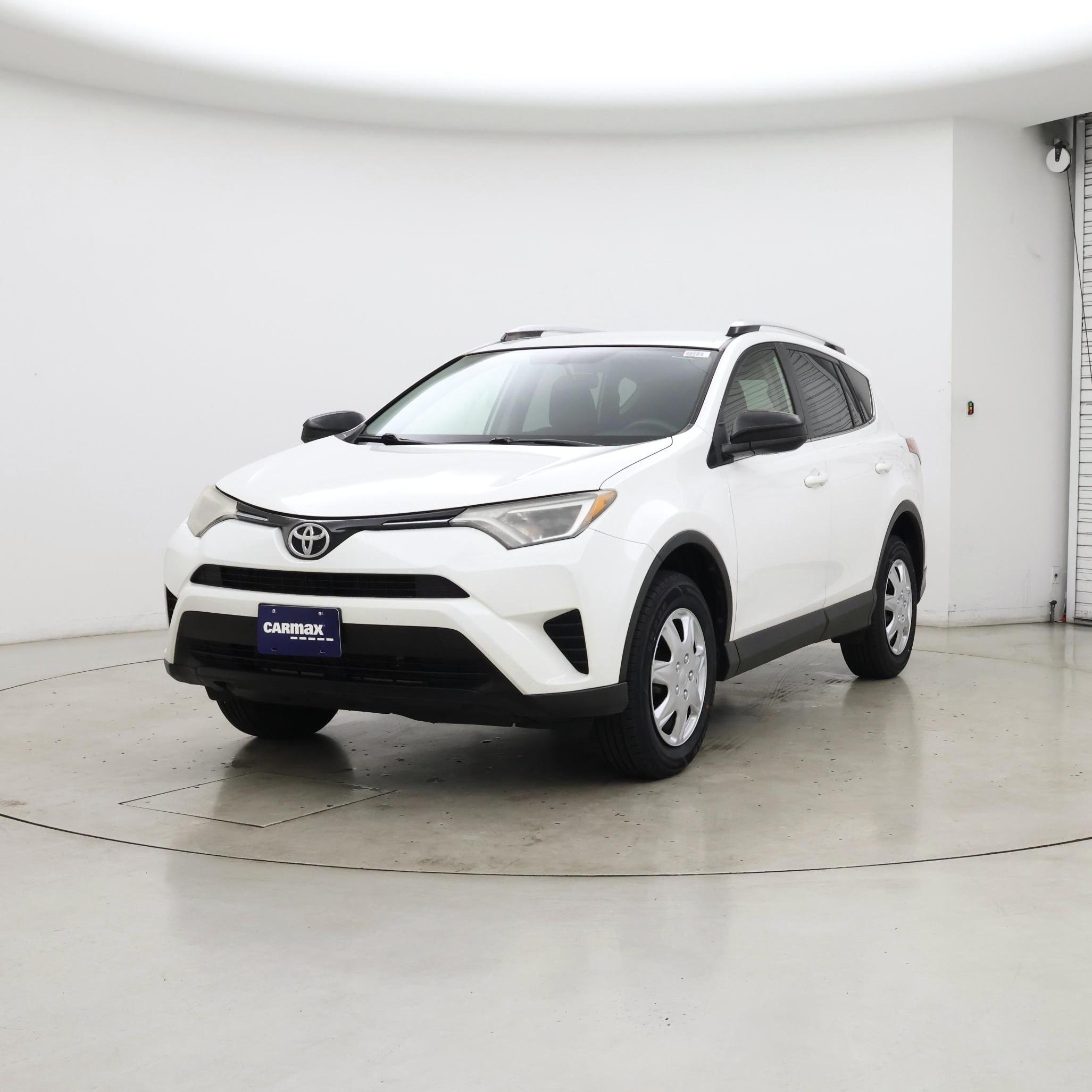 Thumbnail: 2016 Toyota RAV4 - 4