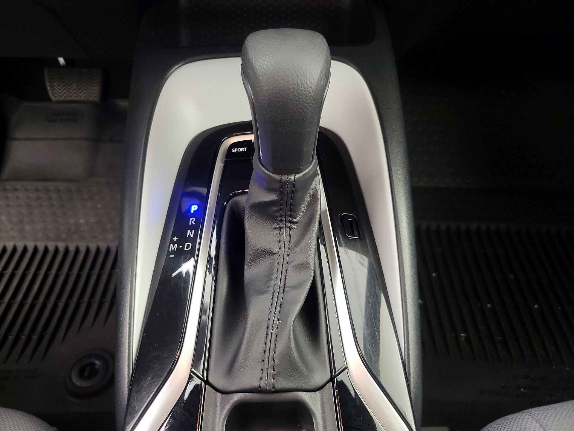 Thumbnail: 2022 Toyota Corolla - 17