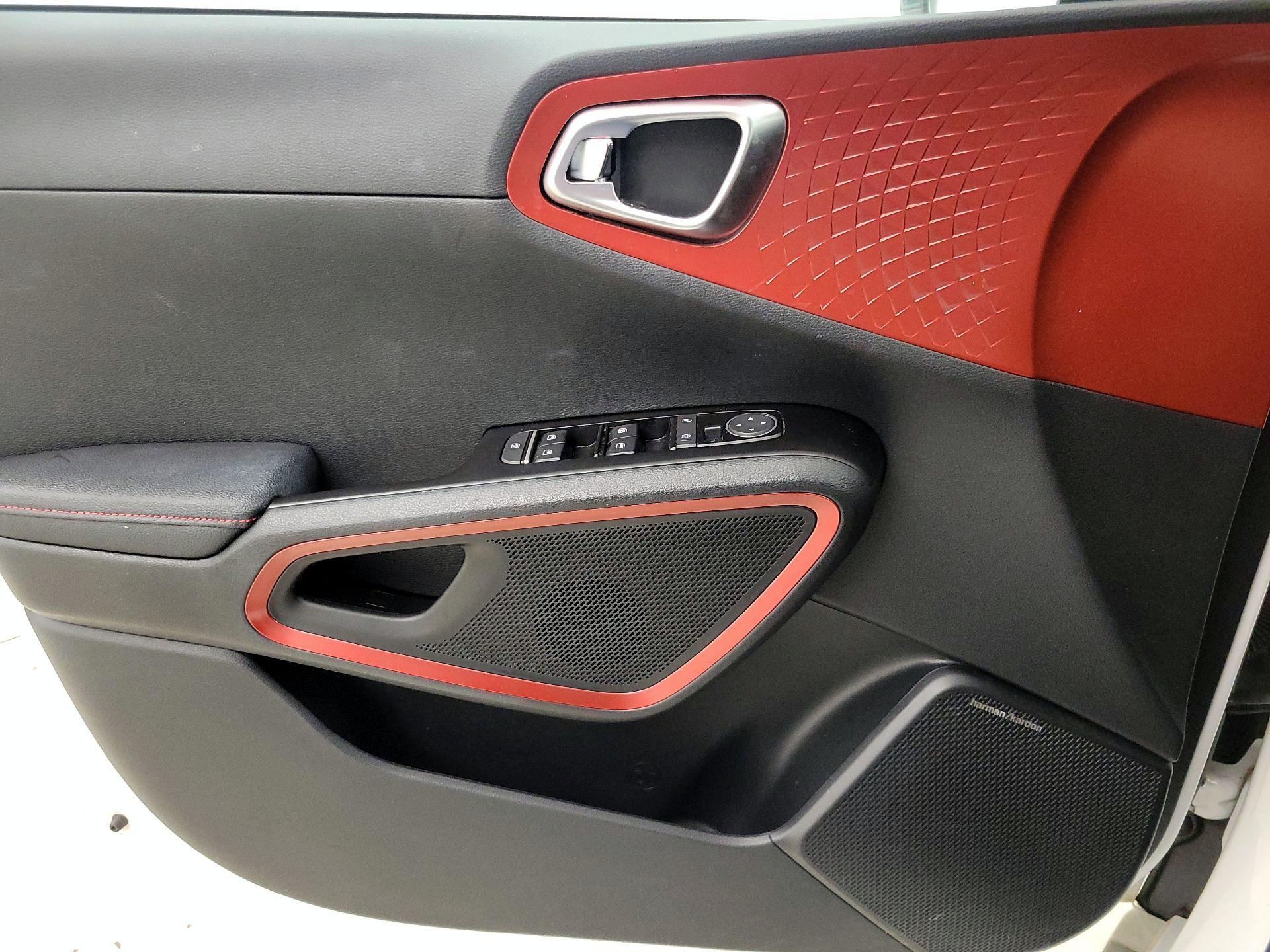 Thumbnail: 2023 Kia Soul - 12