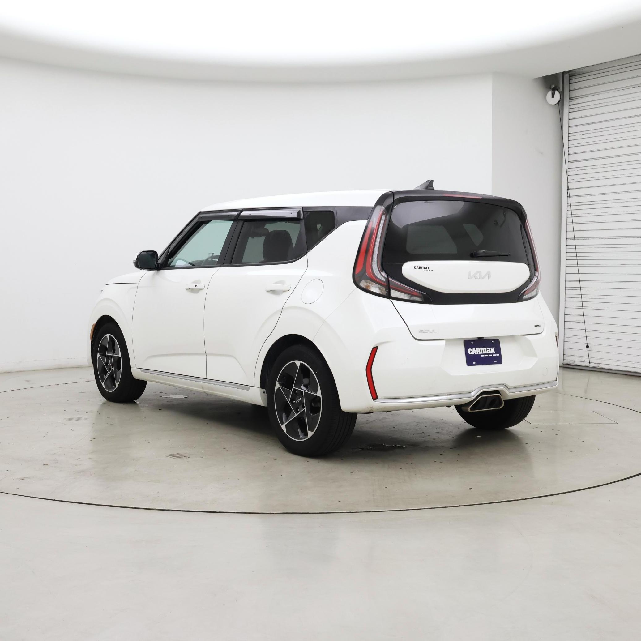 Thumbnail: 2023 Kia Soul - 2