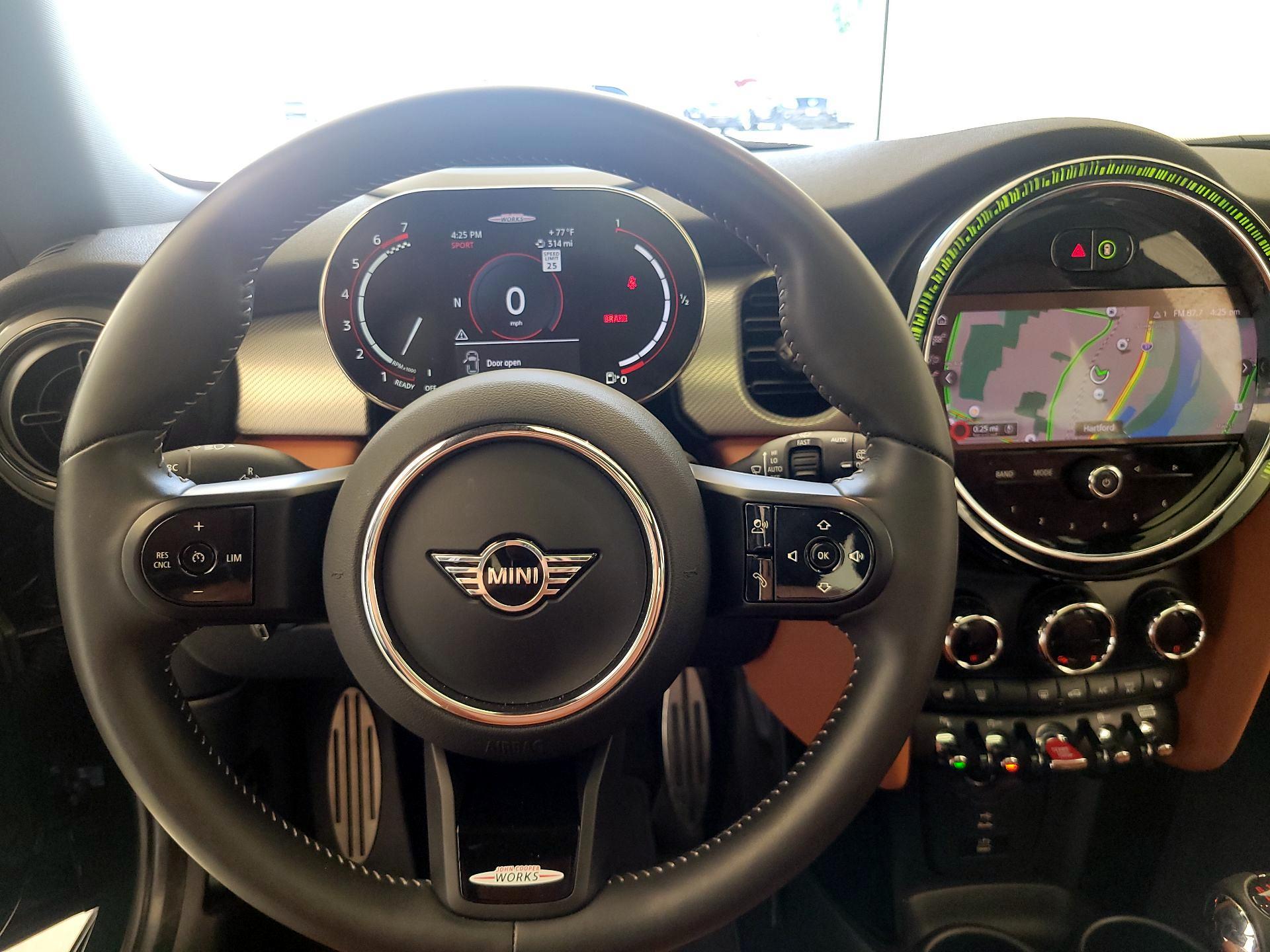 Thumbnail: 2024 MINI Cooper Hardtop - 10