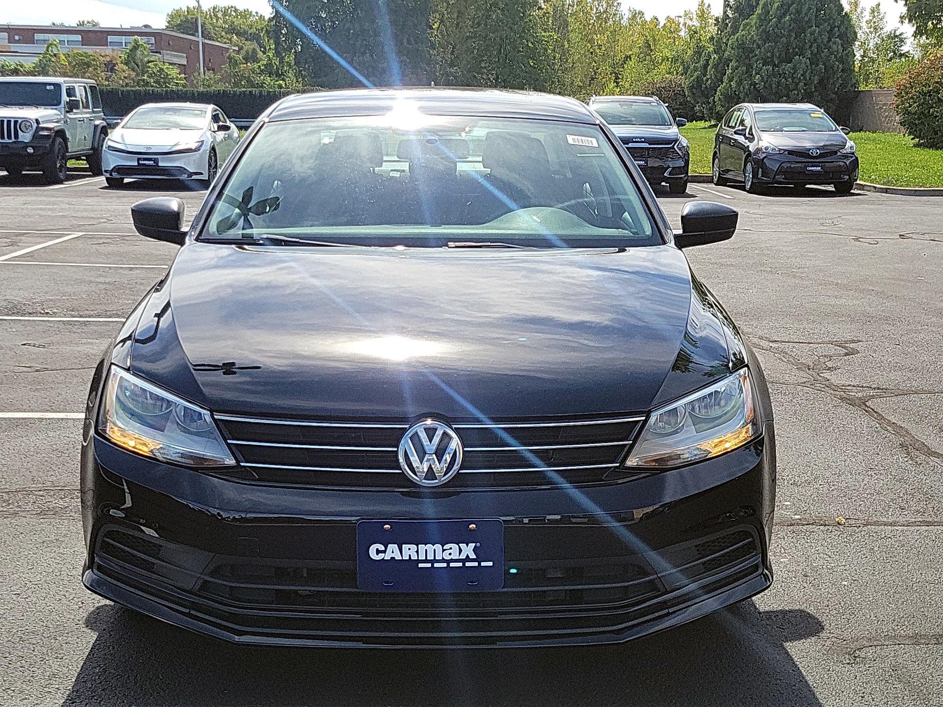 Thumbnail: 2016 Volkswagen Jetta - 2