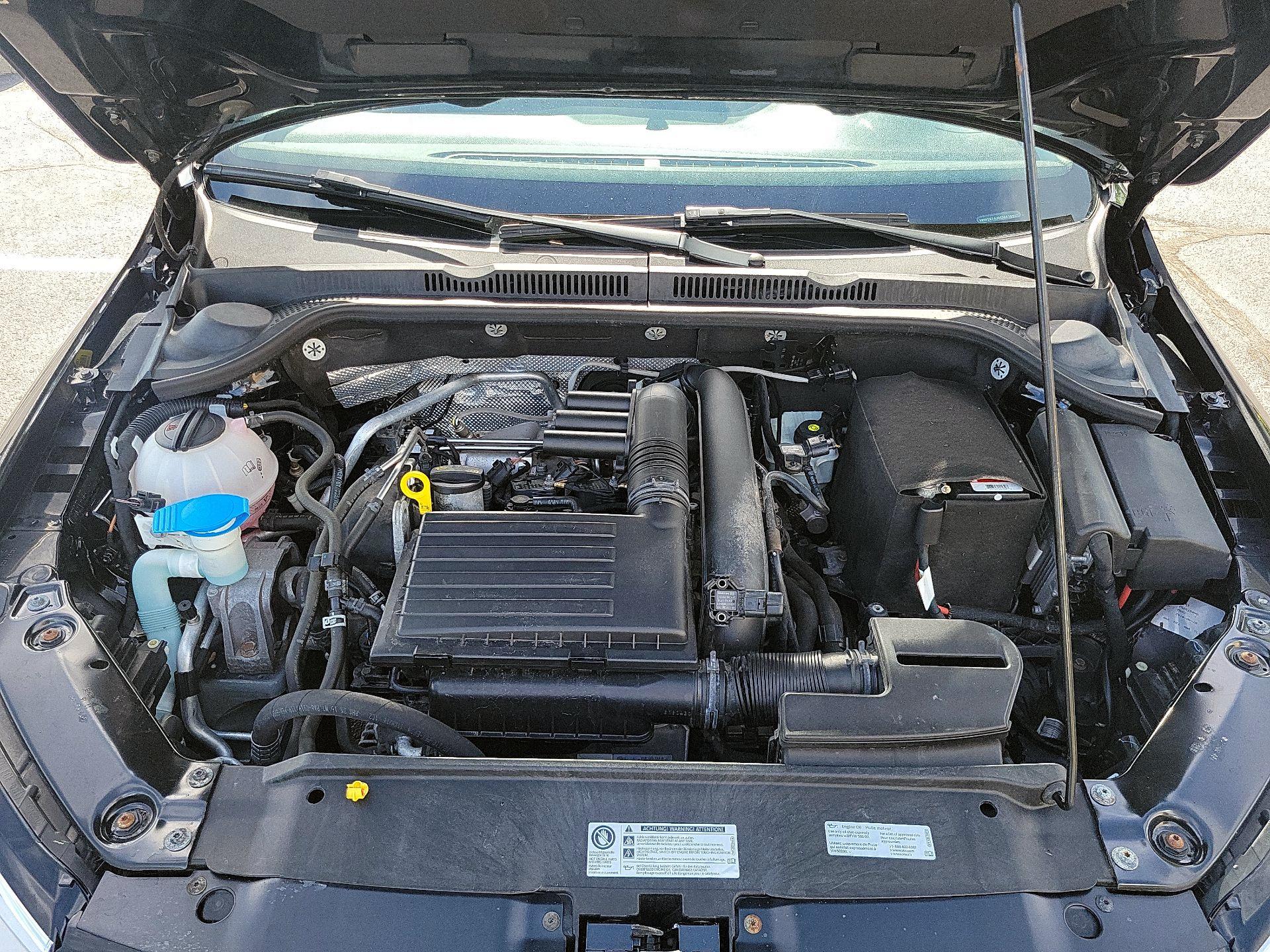 Thumbnail: 2016 Volkswagen Jetta - 19