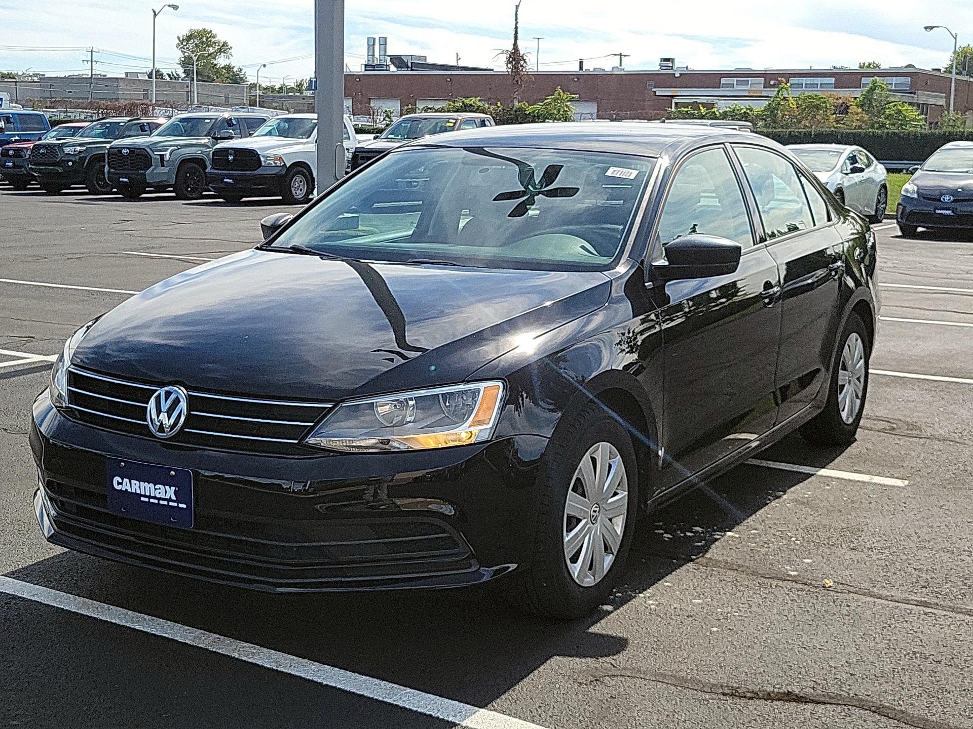 Thumbnail: 2016 Volkswagen Jetta - 3