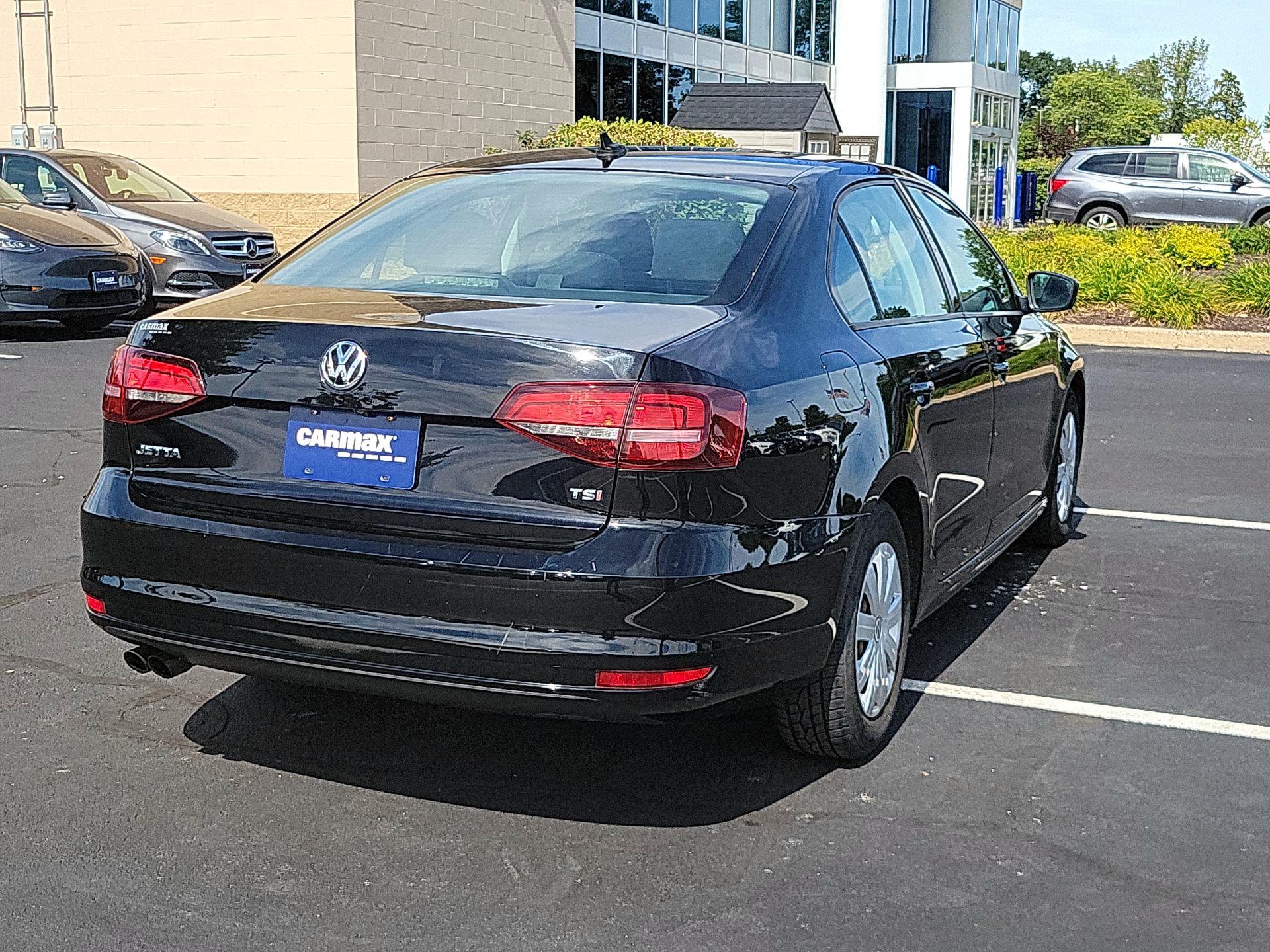 Thumbnail: 2016 Volkswagen Jetta - 5