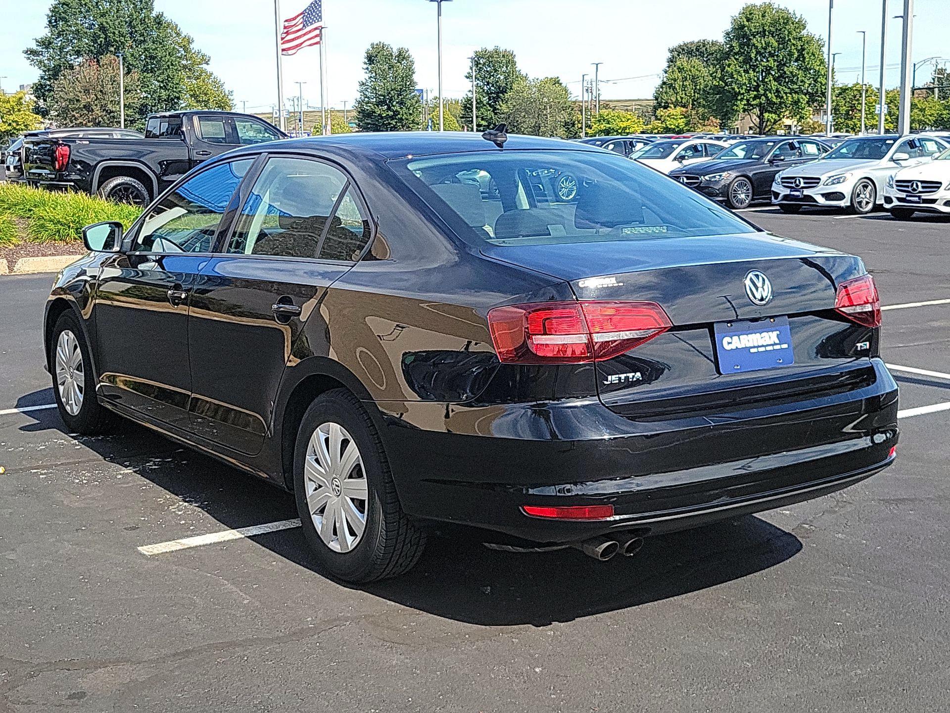 Thumbnail: 2016 Volkswagen Jetta - 7