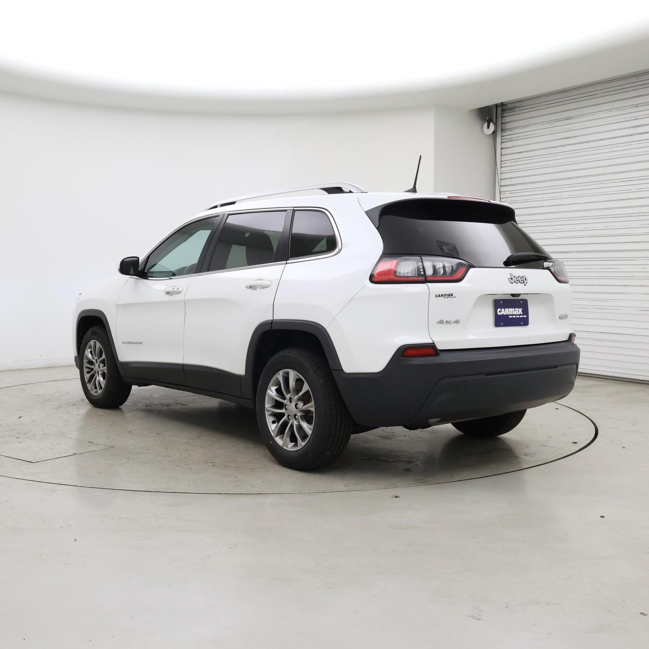 Thumbnail: 2019 Jeep Cherokee - 2