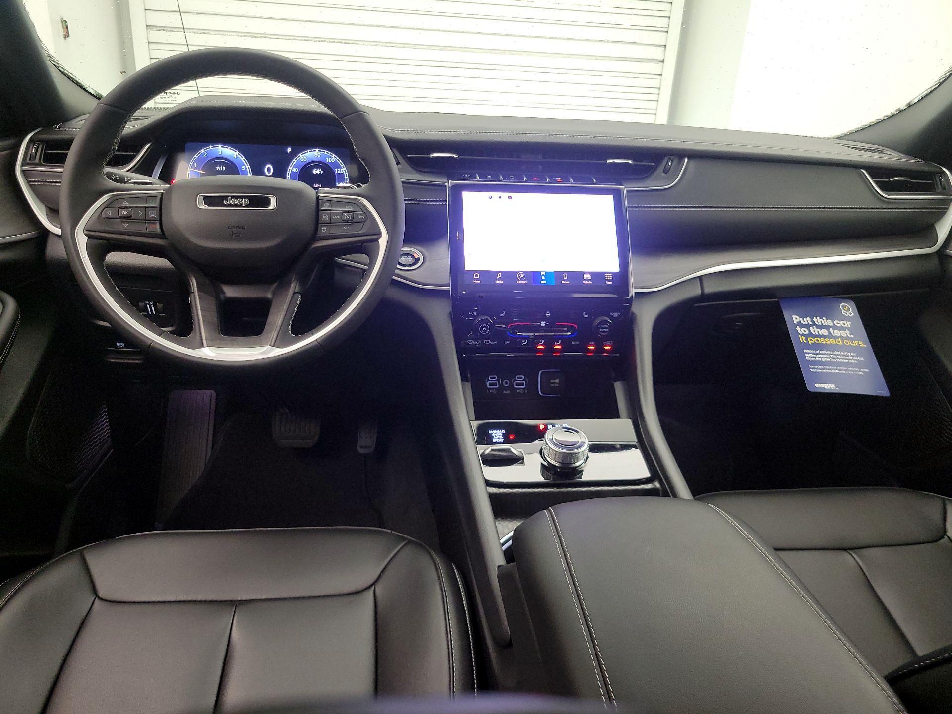 Thumbnail: 2025 Jeep Grand Cherokee - 9