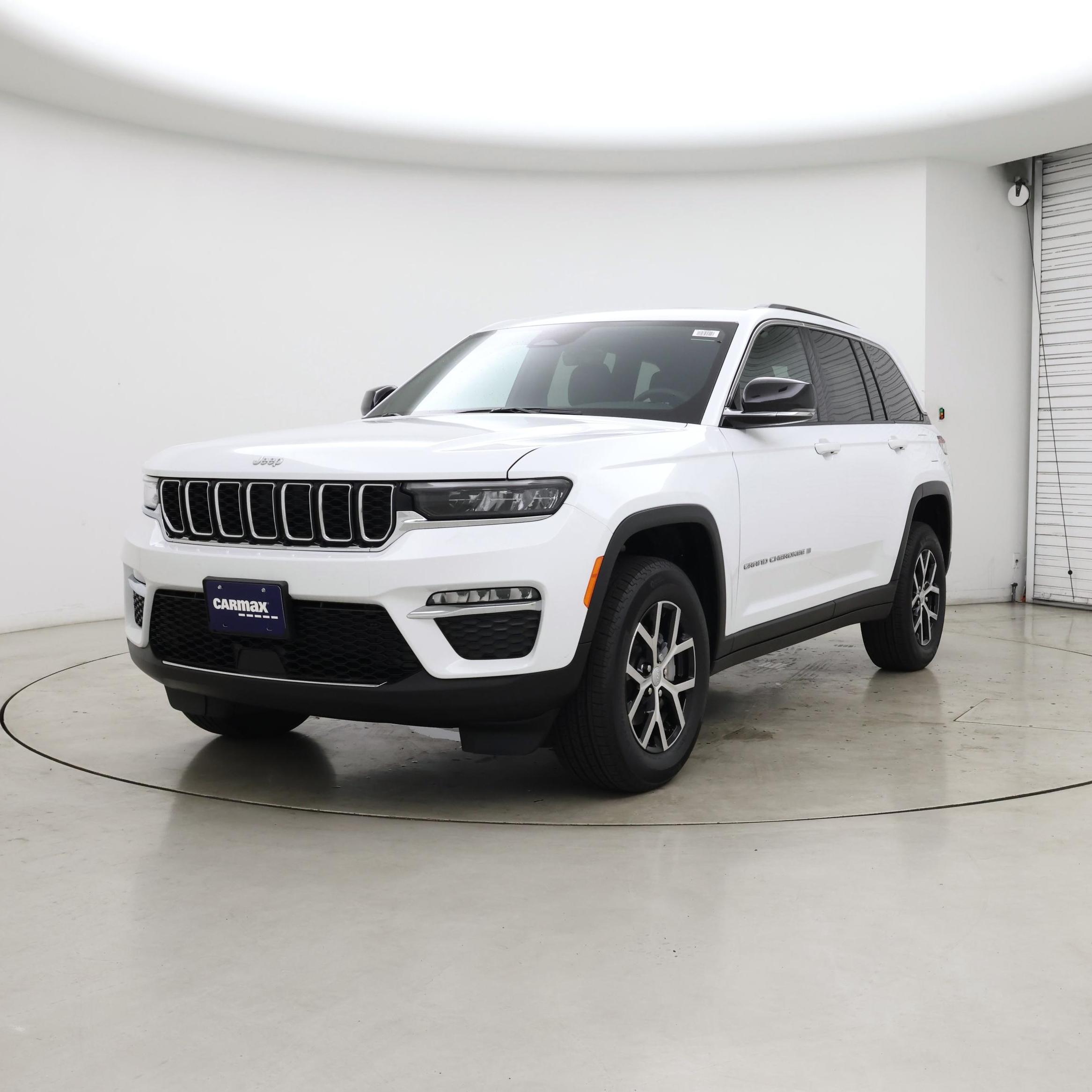 Thumbnail: 2025 Jeep Grand Cherokee - 4