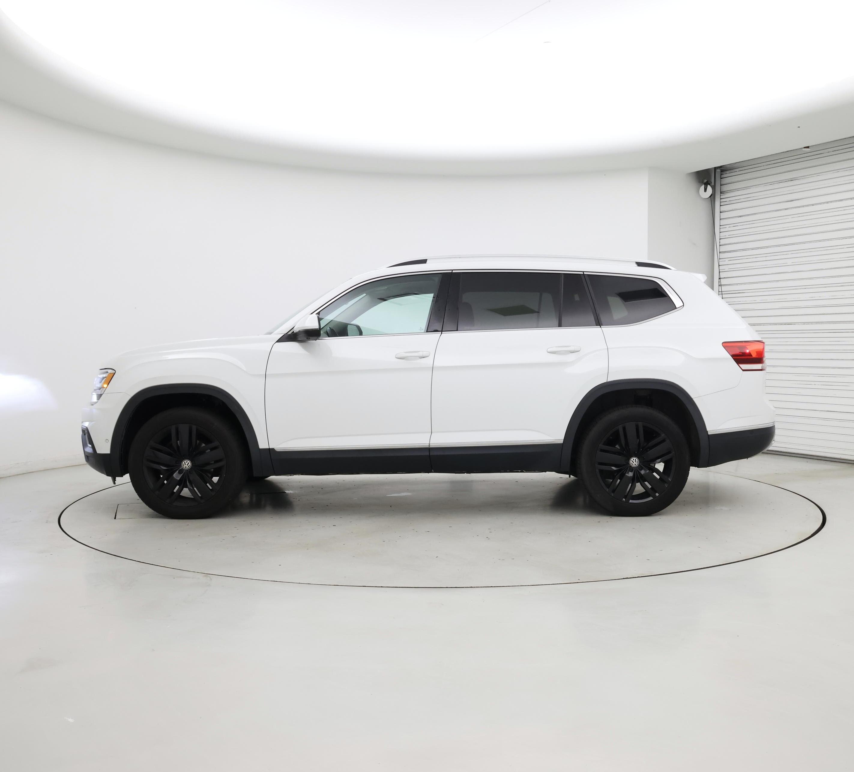 Thumbnail: 2019 Volkswagen Atlas - 3
