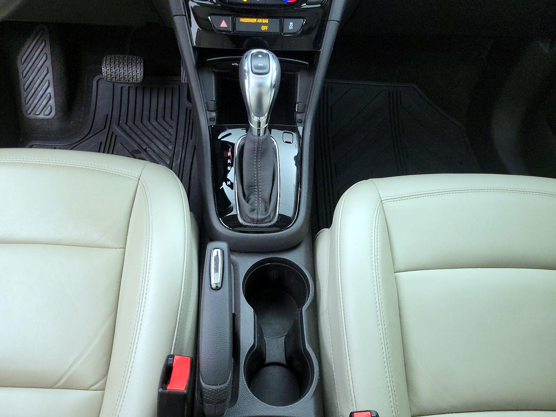 Thumbnail: 2019 Buick Encore - 18