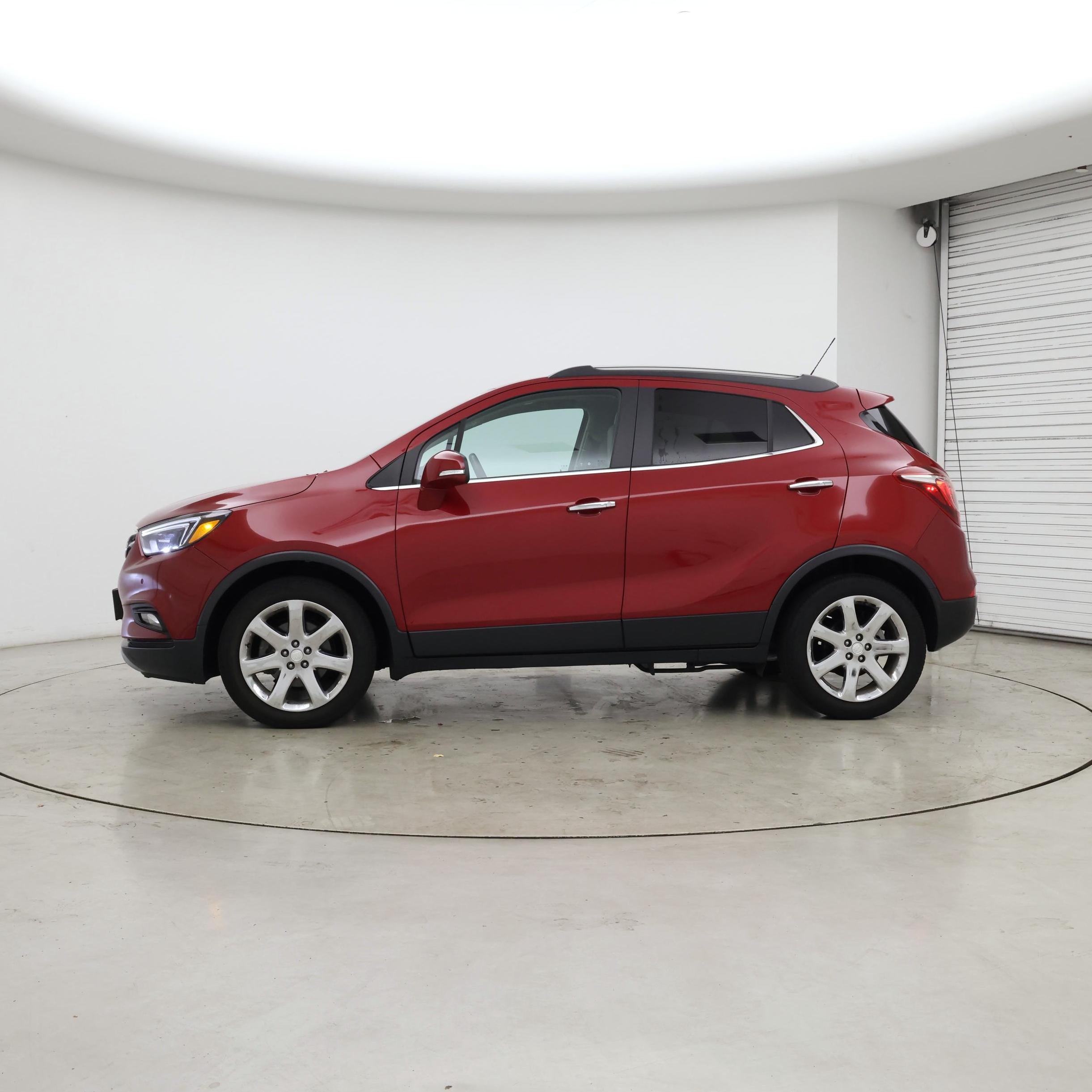 Thumbnail: 2019 Buick Encore - 3