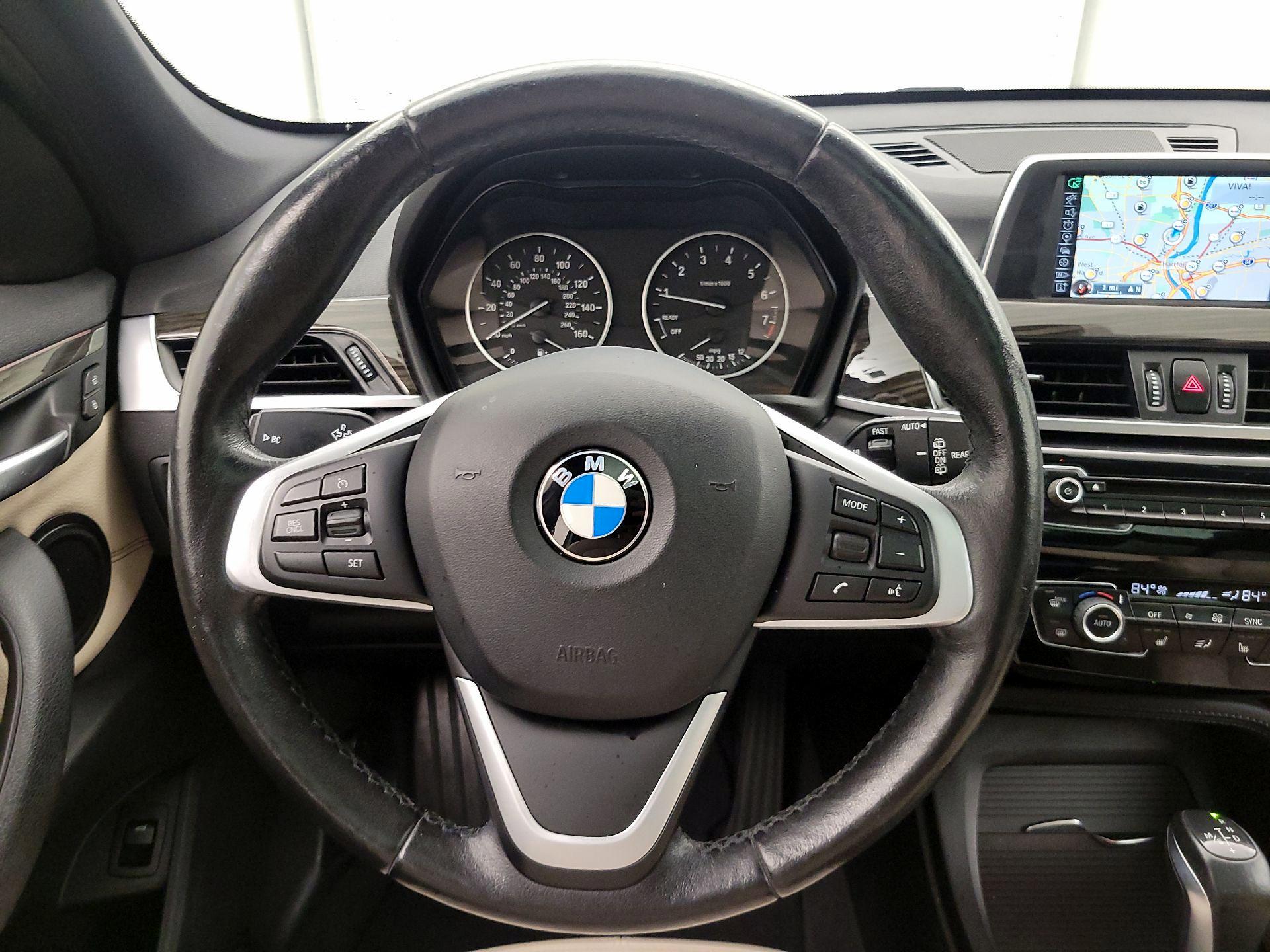 Thumbnail: 2017 BMW X1 - 10