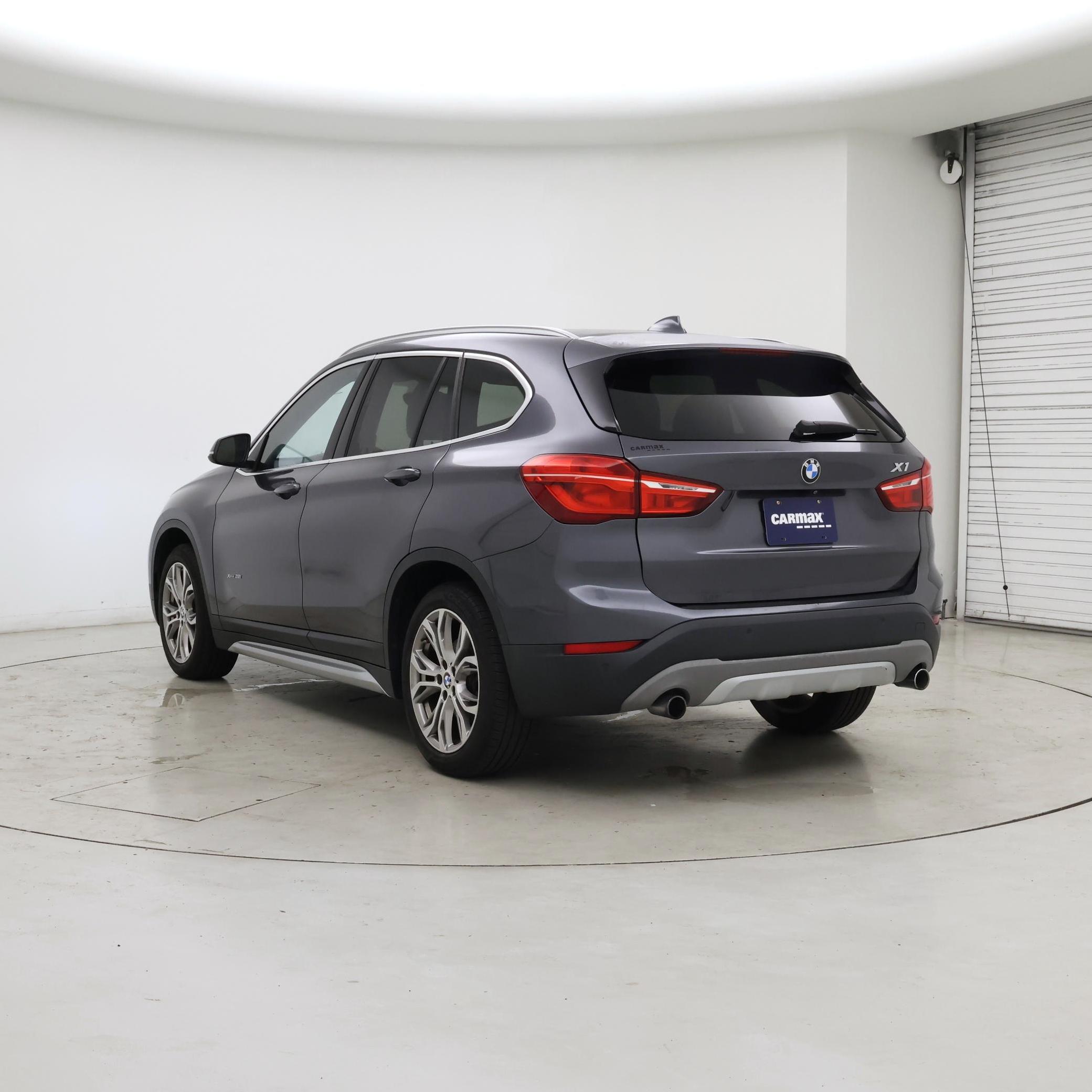 Thumbnail: 2017 BMW X1 - 2