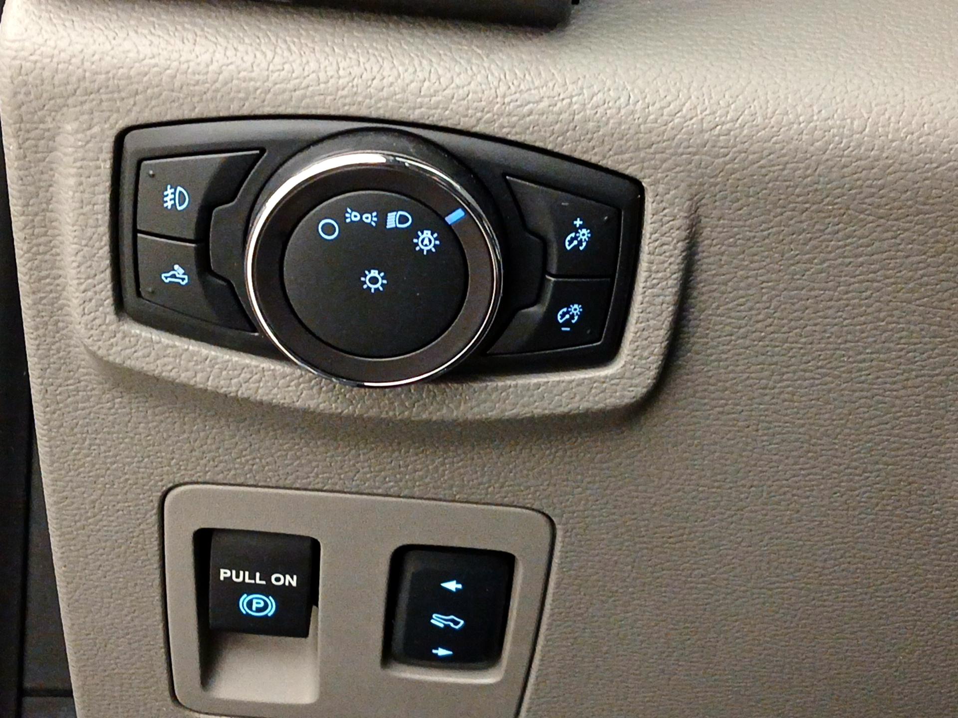 Thumbnail: 2018 Ford F-150 - 13