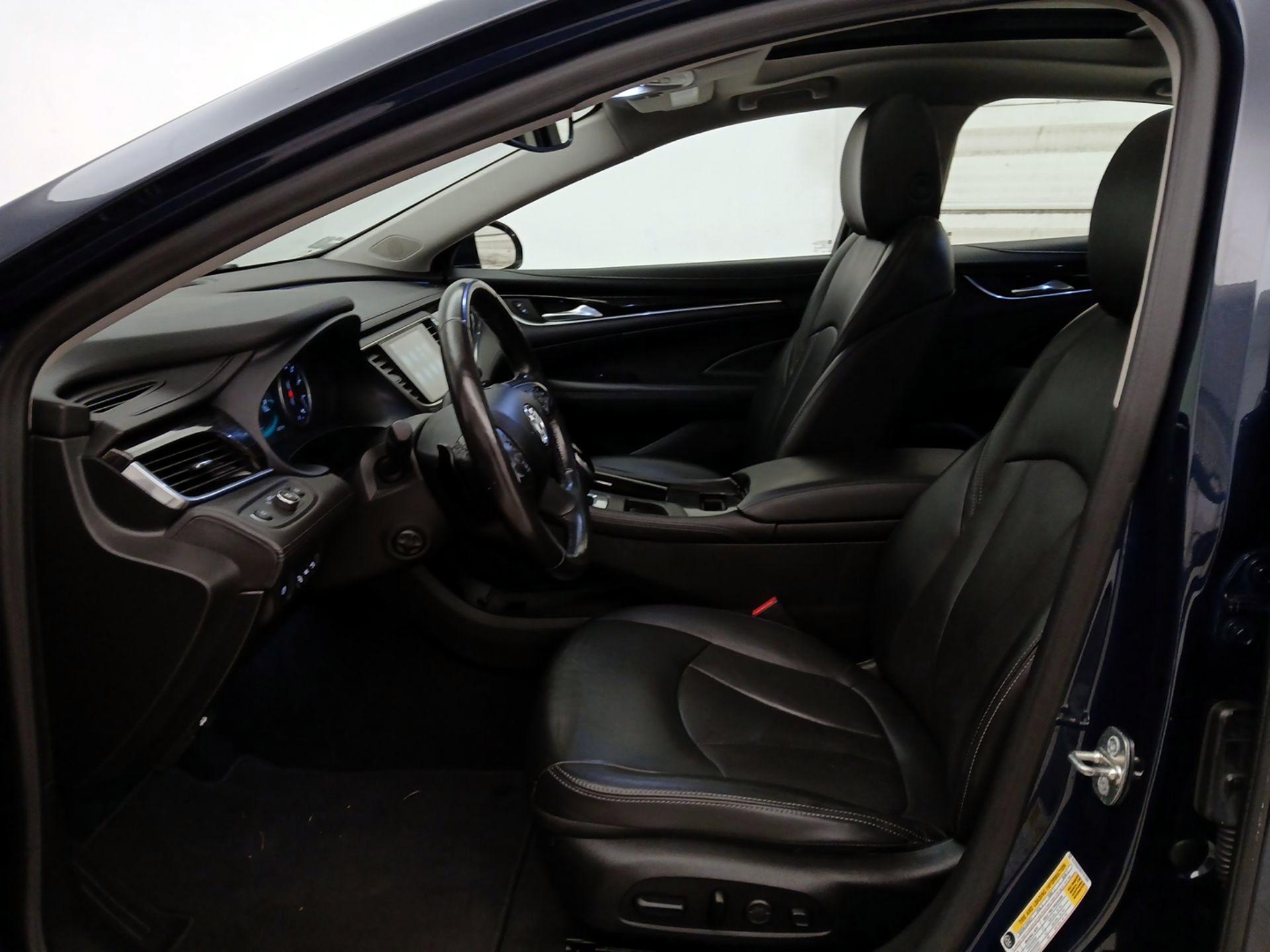 Thumbnail: 2017 Buick LaCrosse - 11