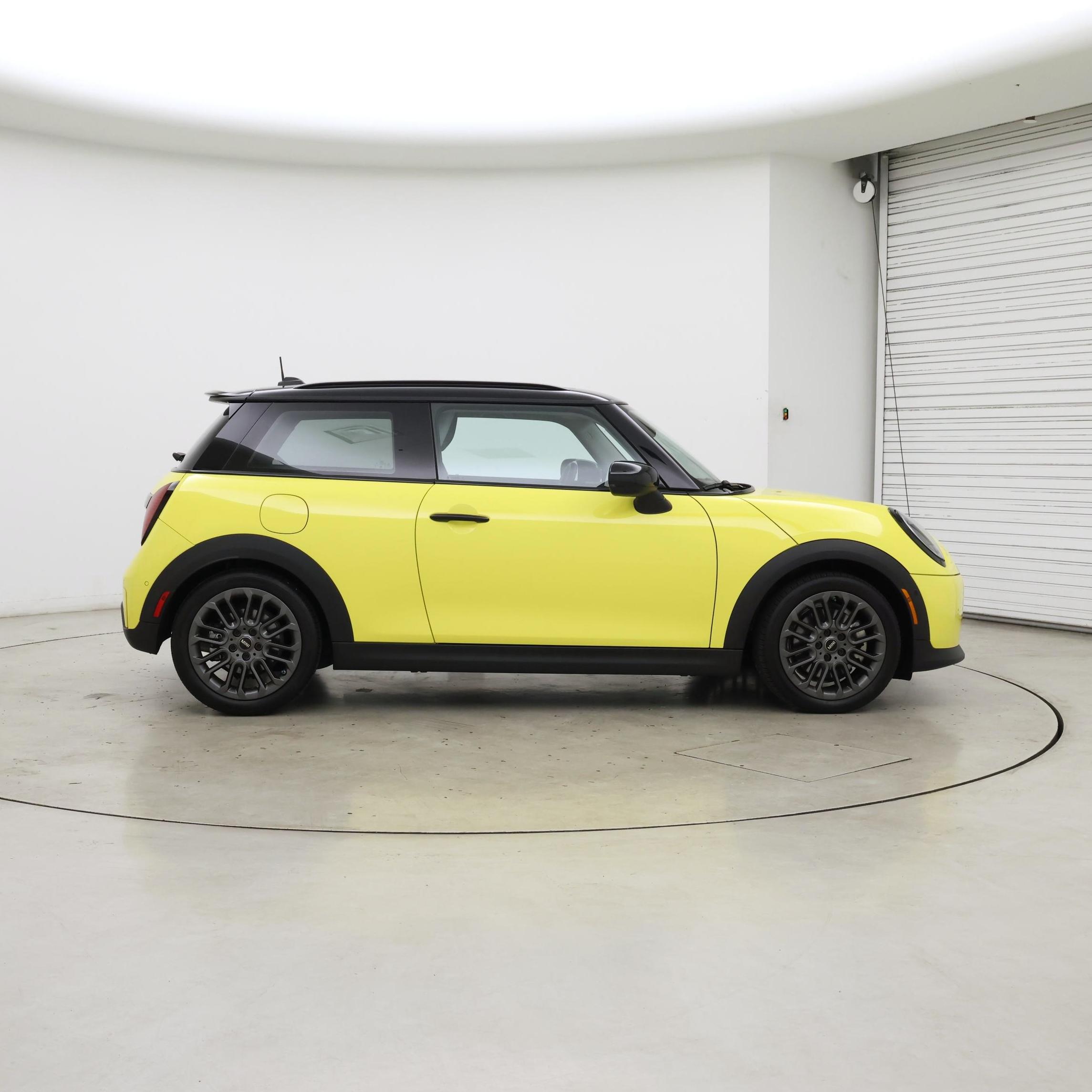 Thumbnail: 2025 MINI Cooper Hardtop - 7