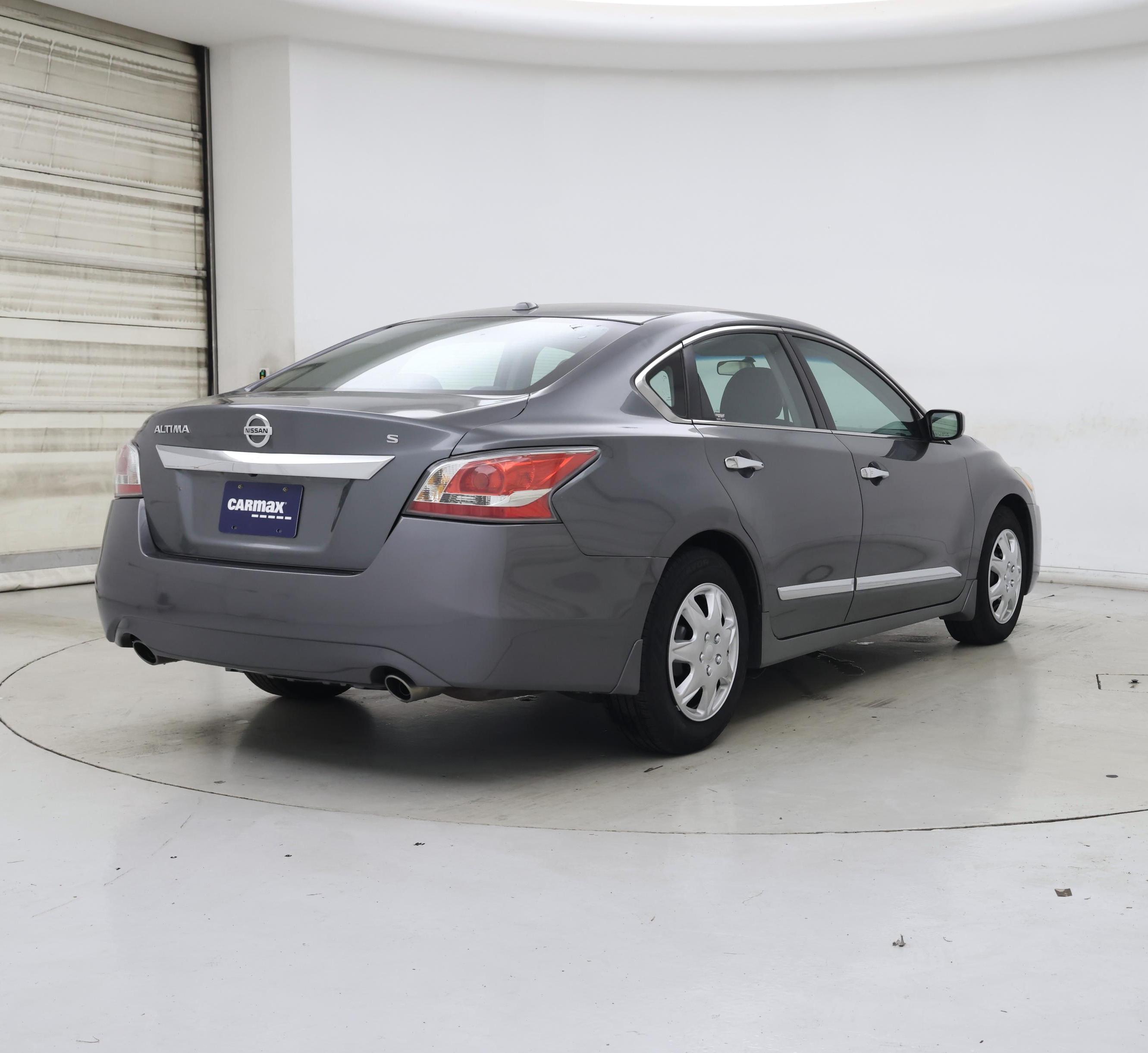 Thumbnail: 2015 Nissan Altima - 8