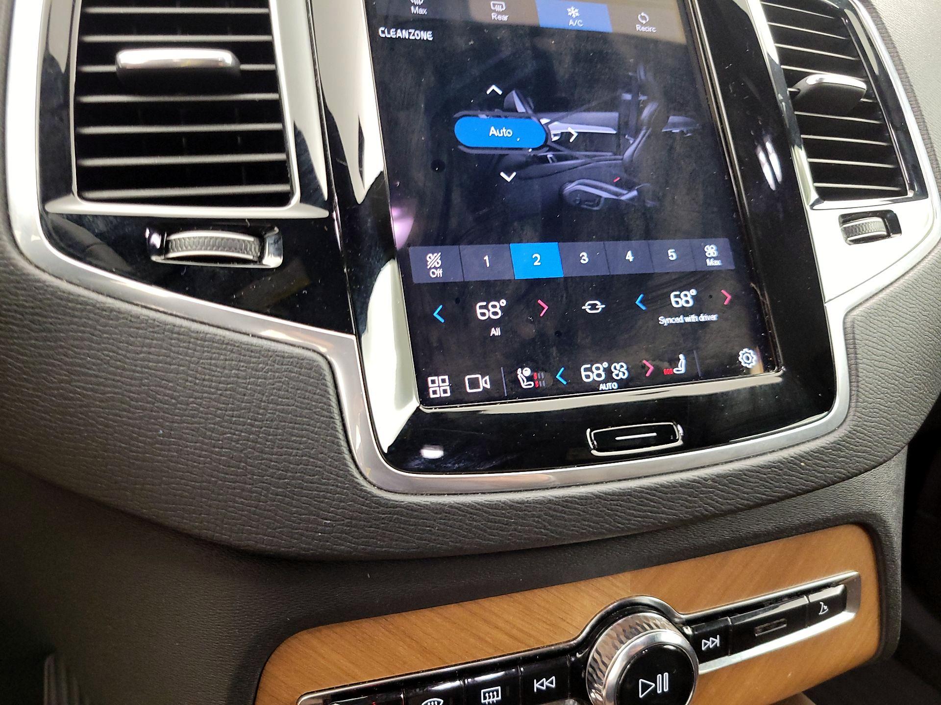 Thumbnail: 2024 Volvo XC90 - 16