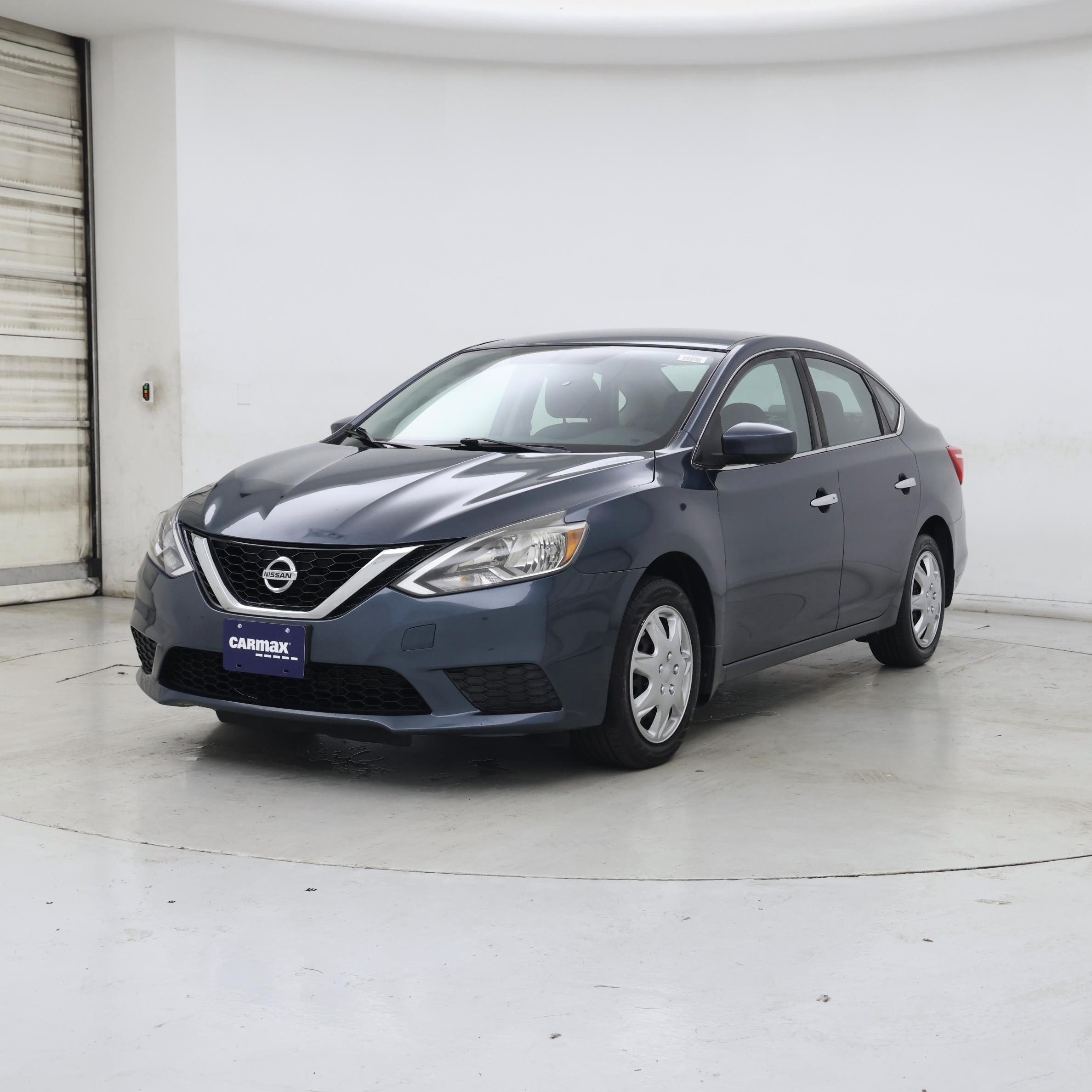 Thumbnail: 2017 Nissan Sentra - 4
