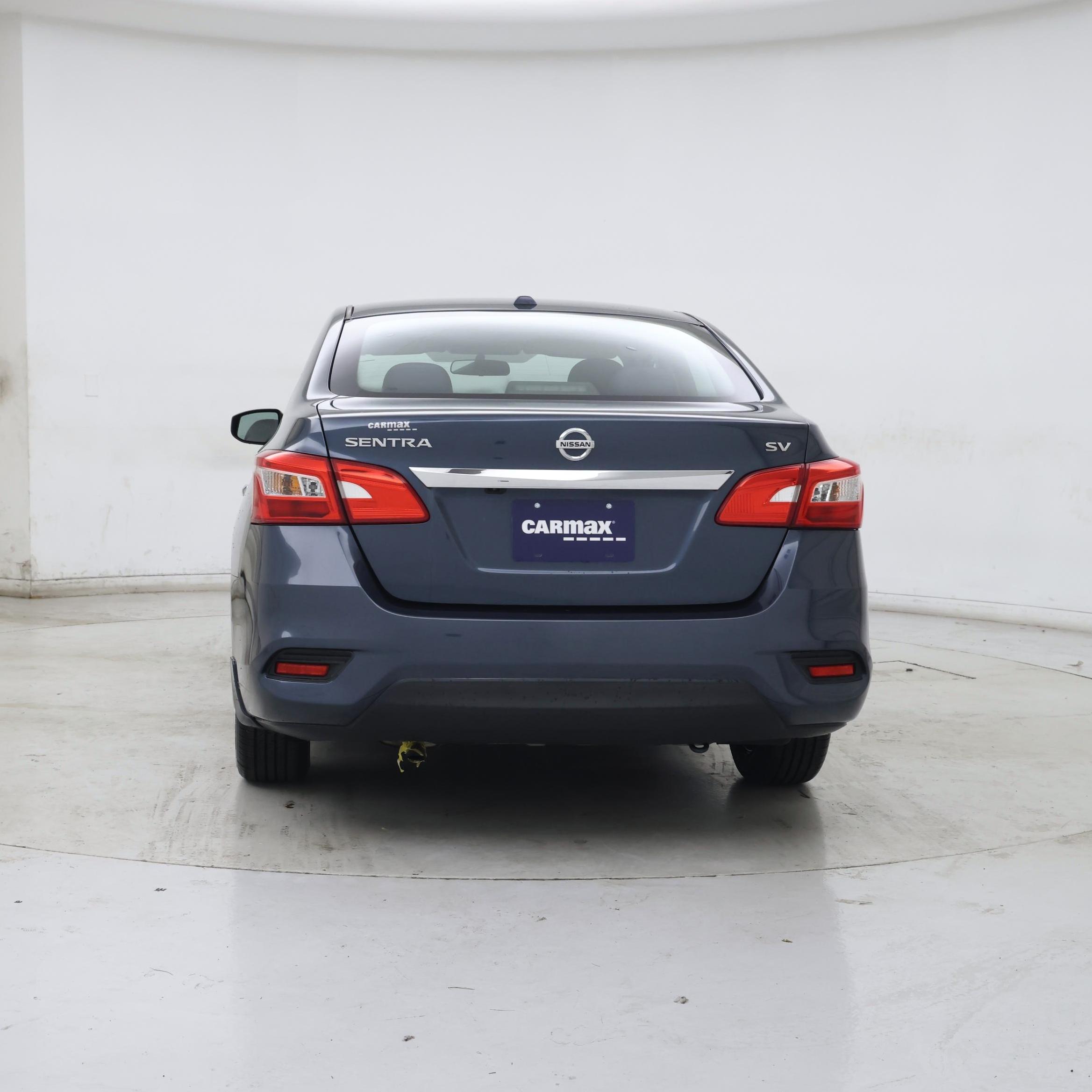 Thumbnail: 2017 Nissan Sentra - 6
