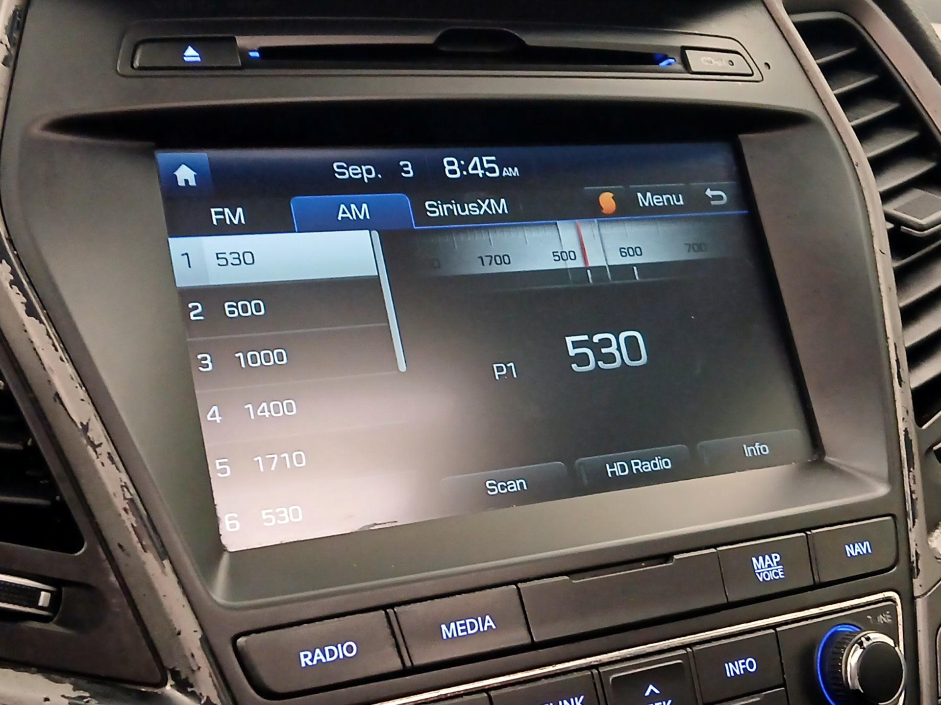 Thumbnail: 2017 Hyundai Santa Fe - 15