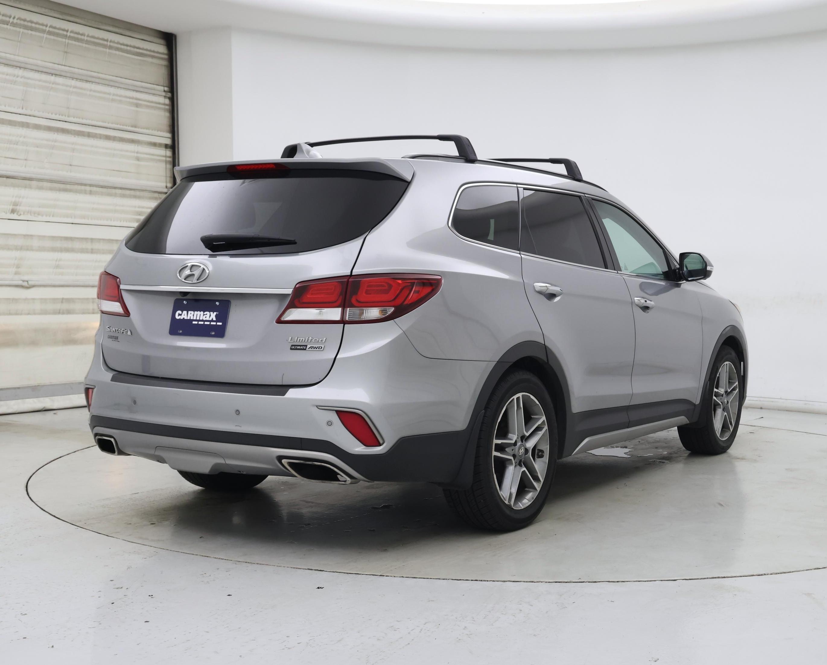 Thumbnail: 2017 Hyundai Santa Fe - 8