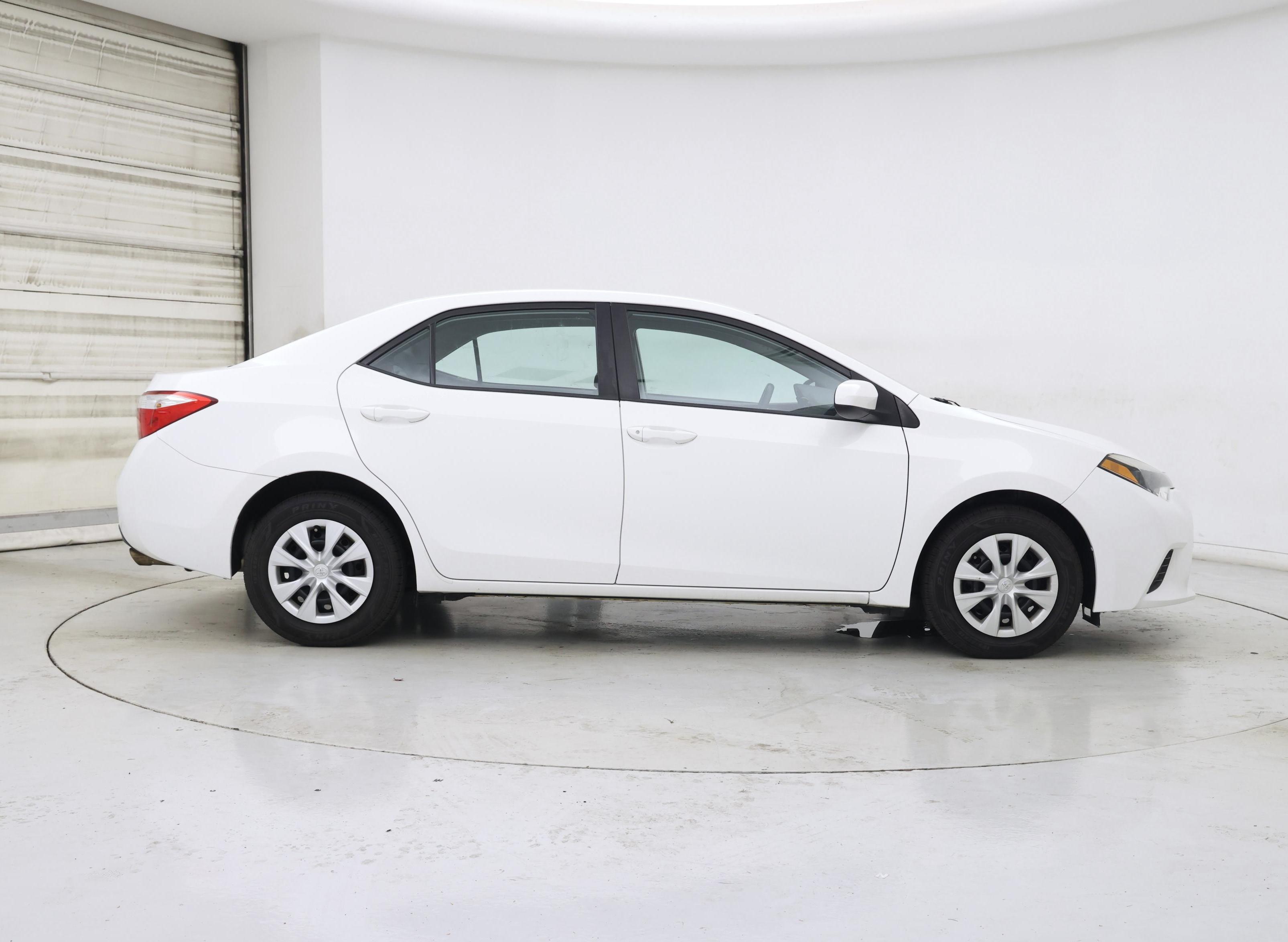 Thumbnail: 2016 Toyota Corolla - 7