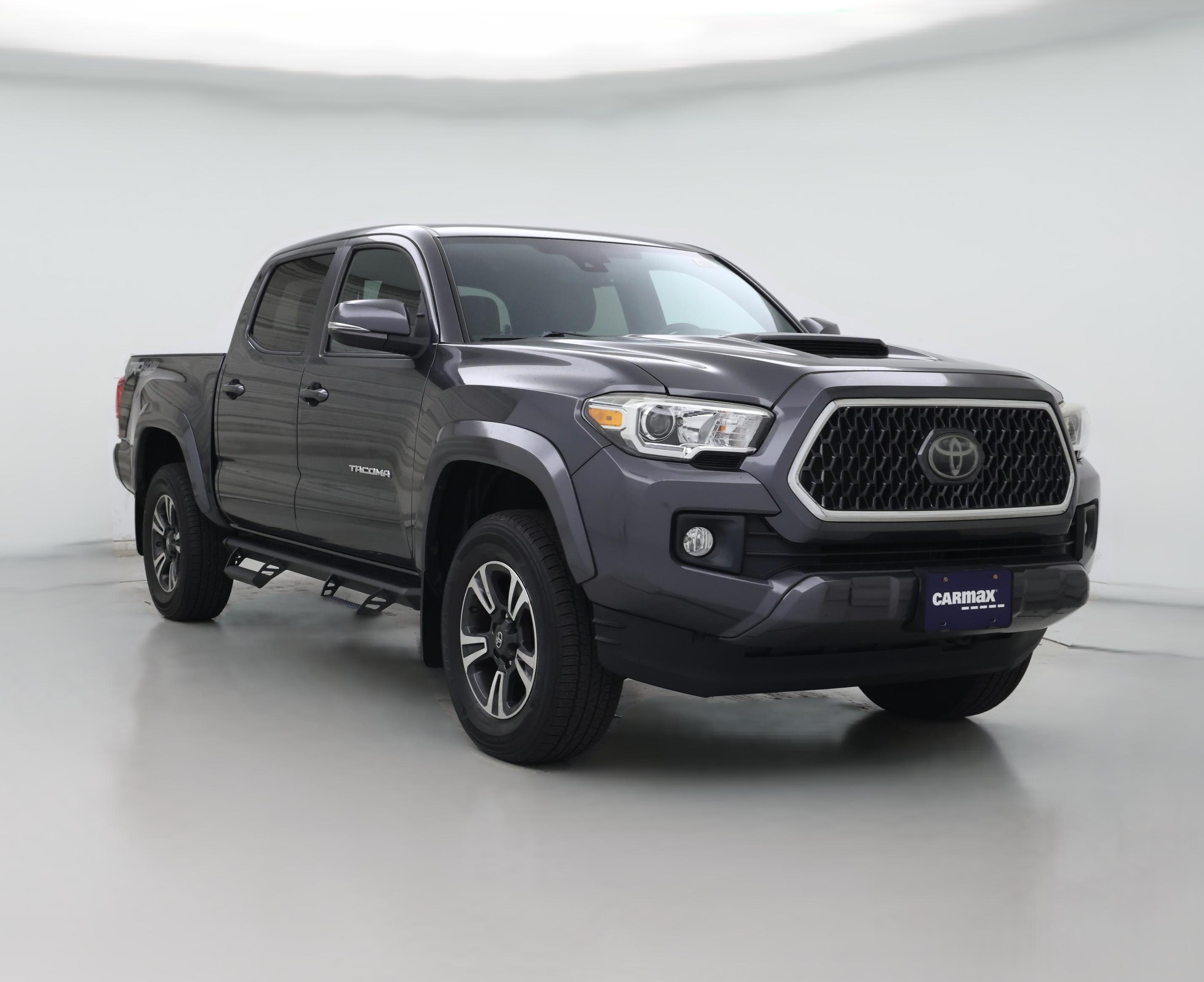 Thumbnail: 2018 Toyota Tacoma - 1