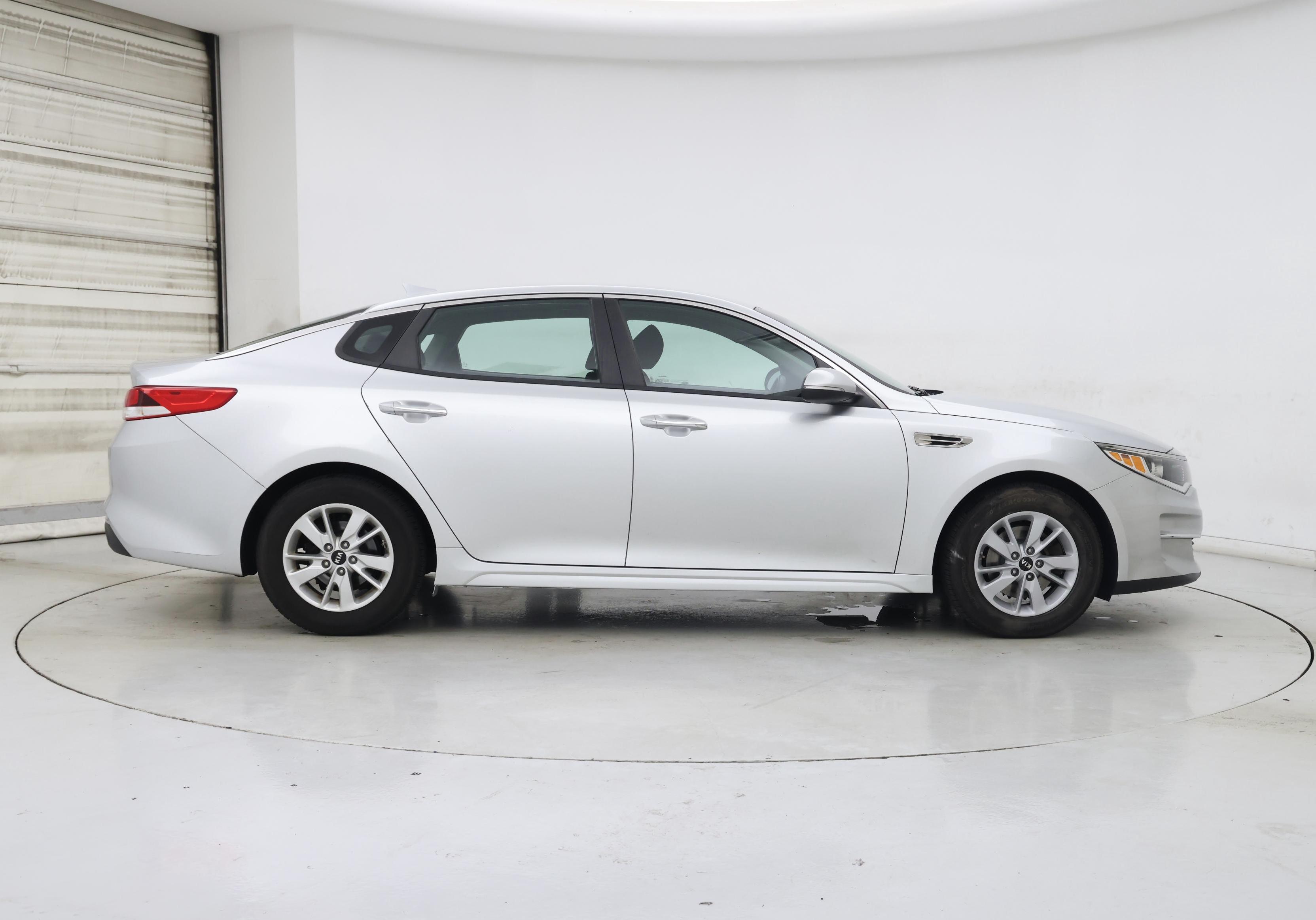 Thumbnail: 2018 Kia Optima - 7