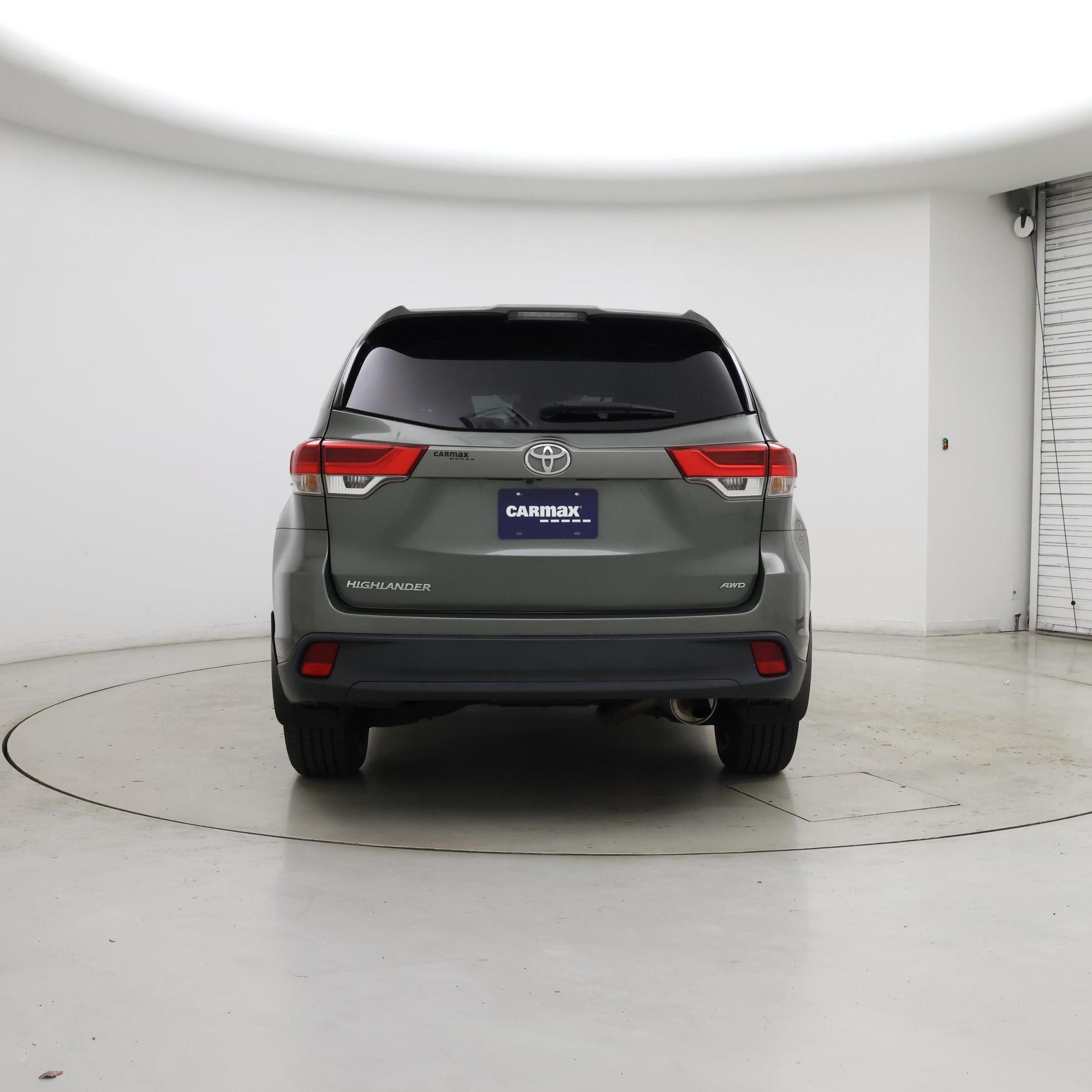 Thumbnail: 2019 Toyota Highlander - 6