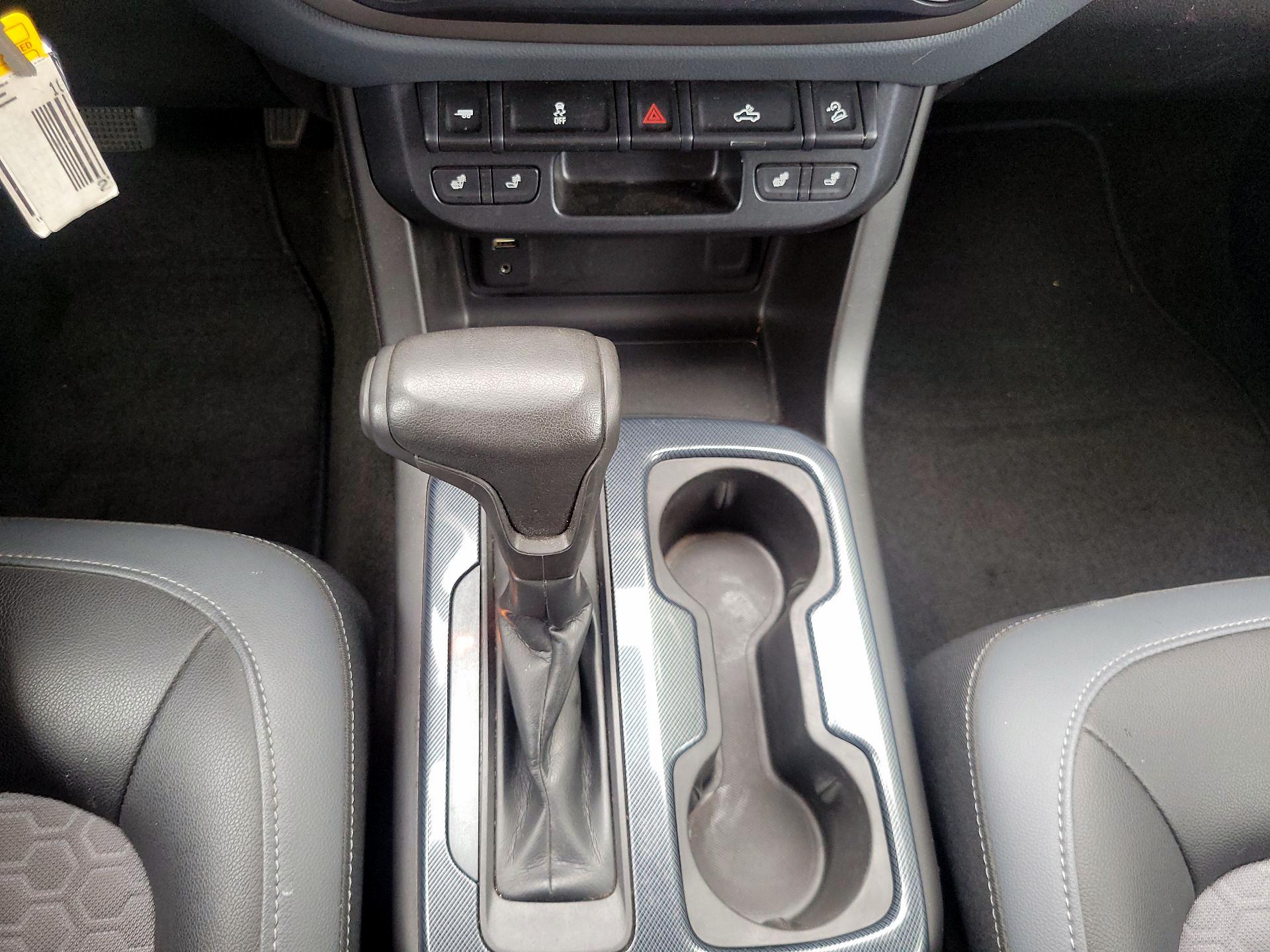 Thumbnail: 2016 Chevrolet Colorado - 16