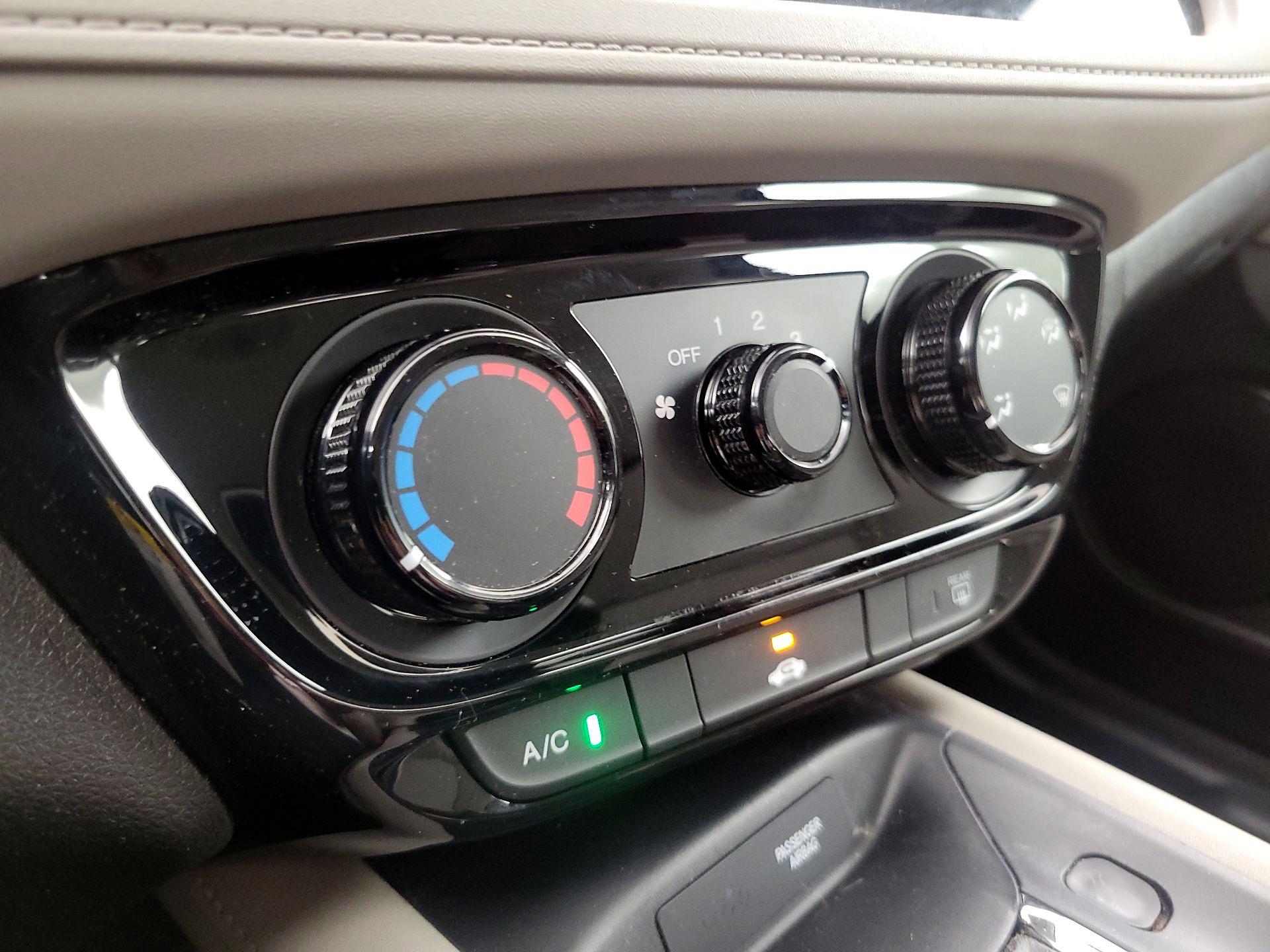 Thumbnail: 2017 Honda HR-V - 16