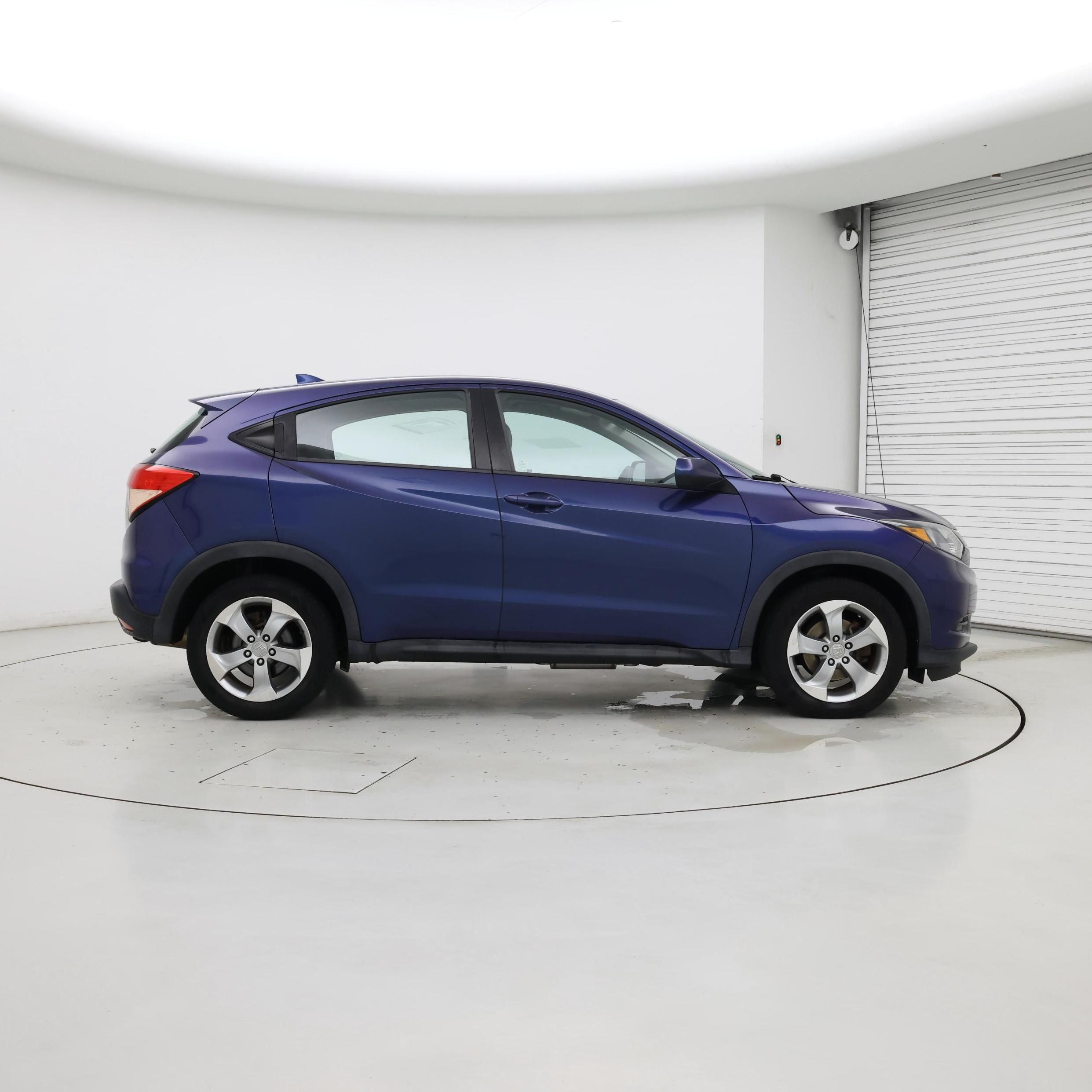Thumbnail: 2017 Honda HR-V - 7
