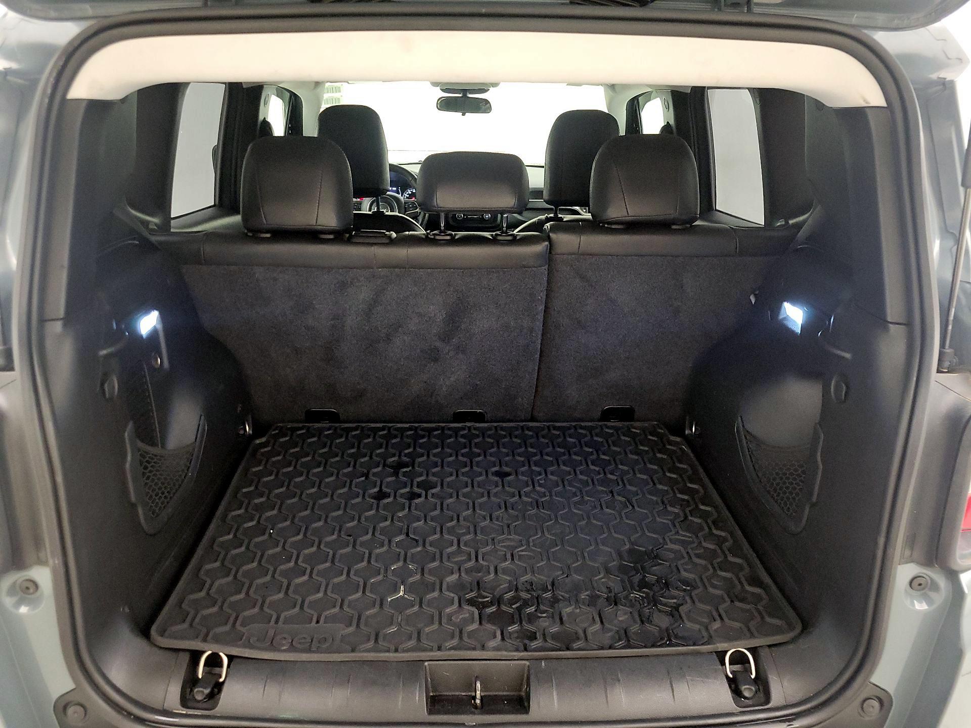 Thumbnail: 2017 Jeep Renegade - 20