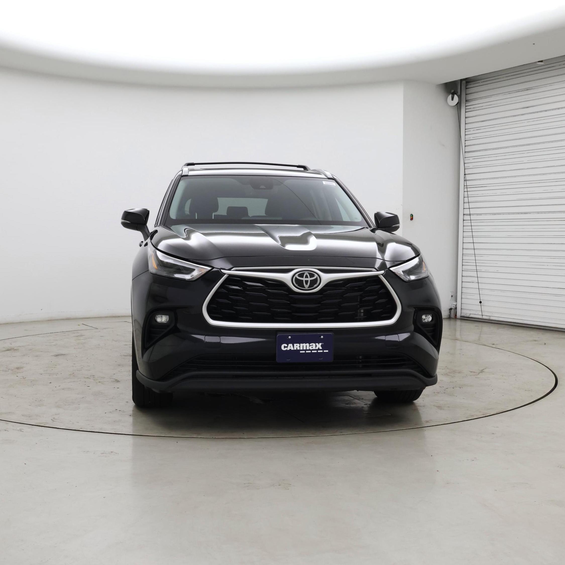 Thumbnail: 2022 Toyota Highlander - 5