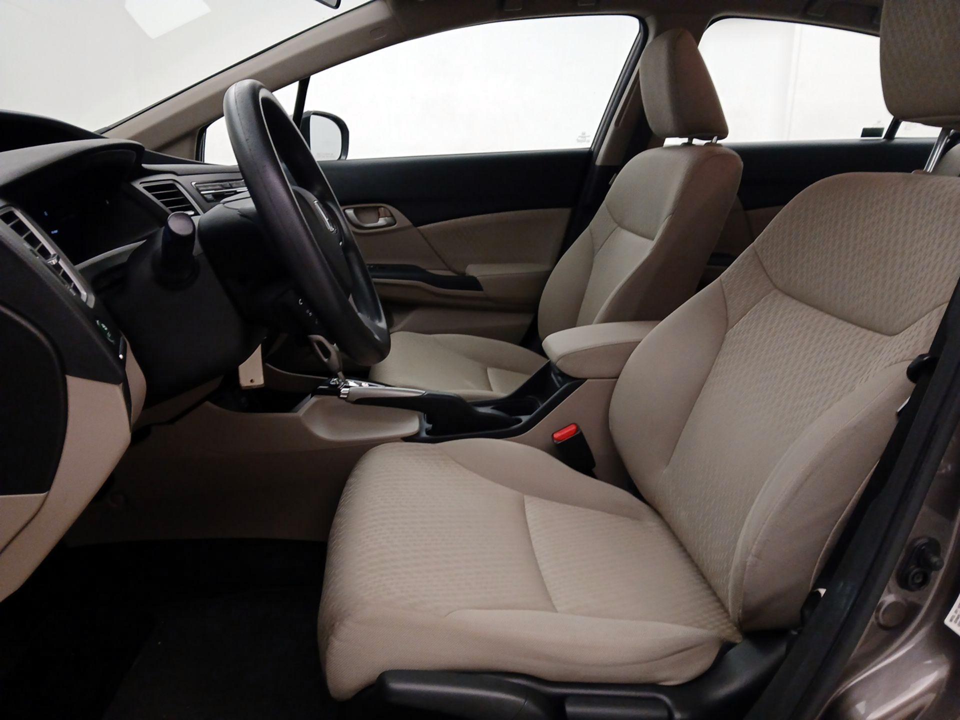 Thumbnail: 2015 Honda Civic - 11