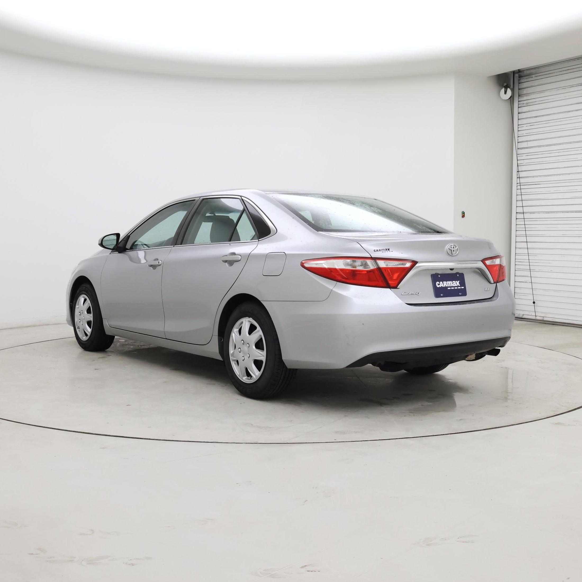 Thumbnail: 2016 Toyota Camry - 2