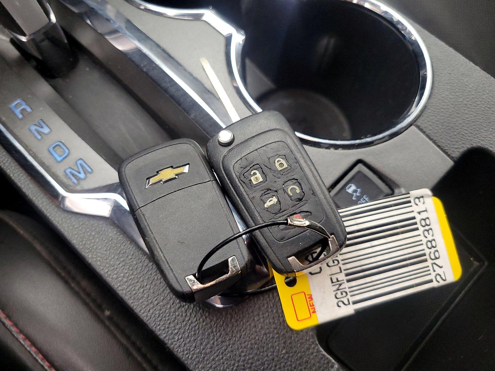 Thumbnail: 2014 Chevrolet Equinox - 19
