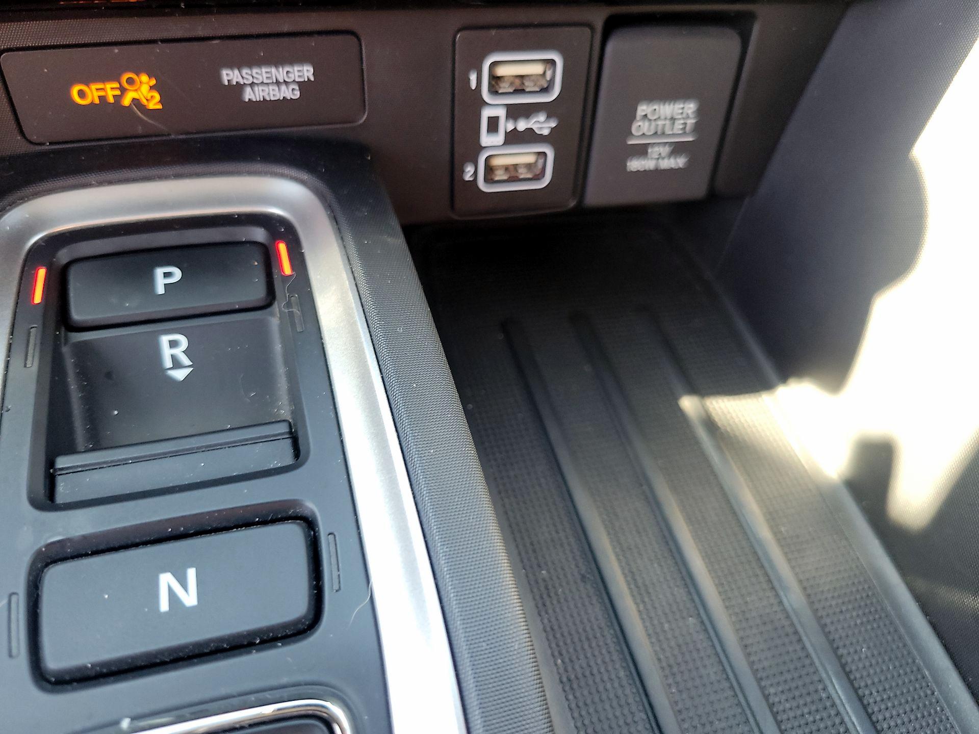 Thumbnail: 2022 Honda Insight - 18