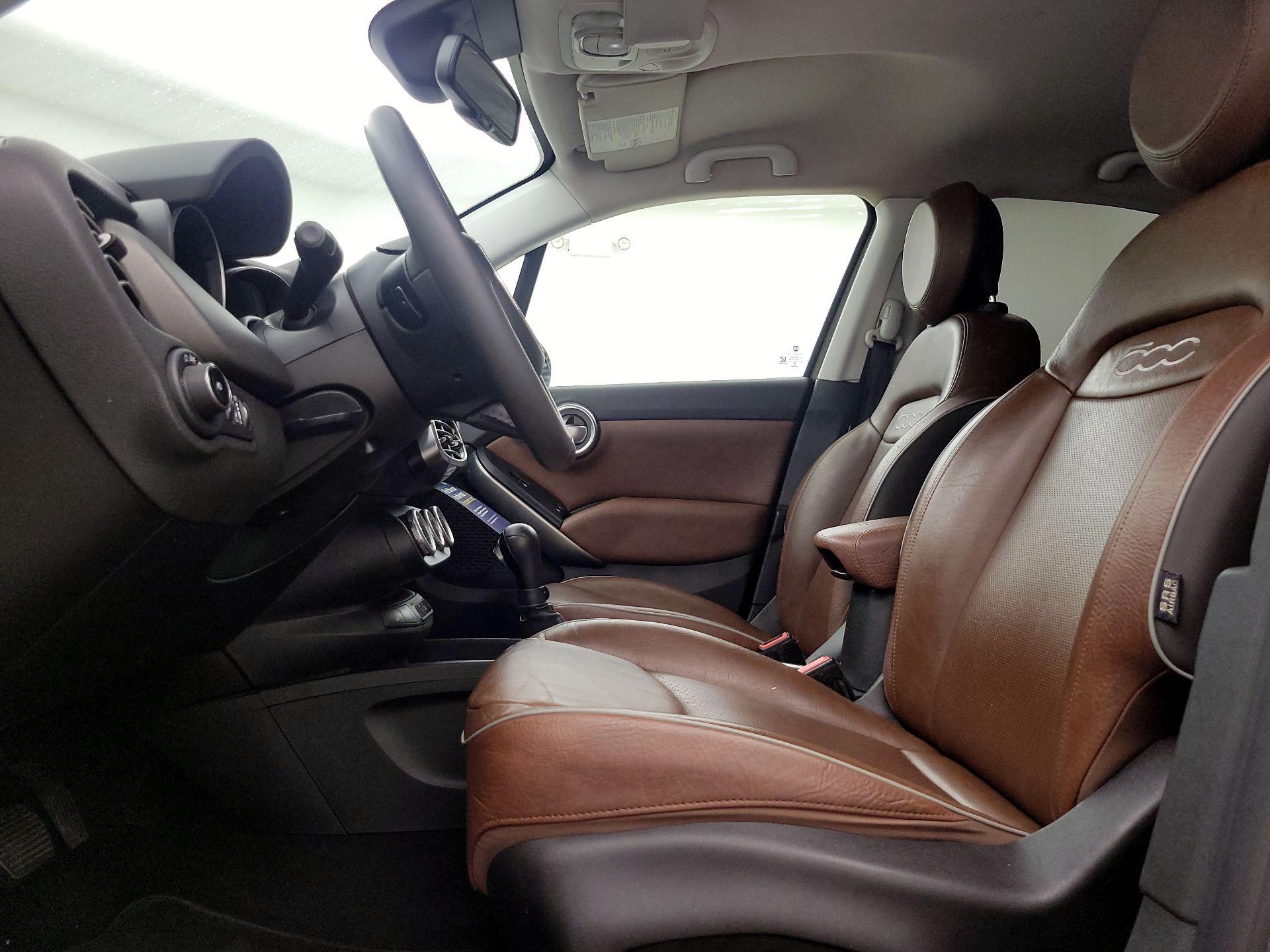 Thumbnail: 2016 Fiat 500X - 11