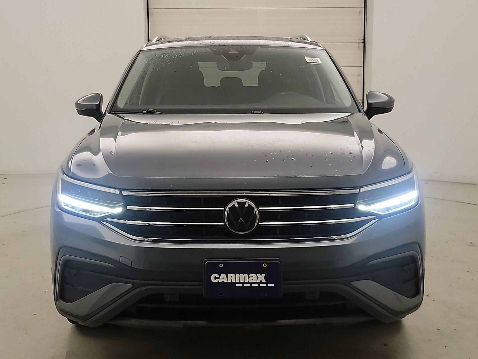 Thumbnail: 2022 Volkswagen Tiguan - 2