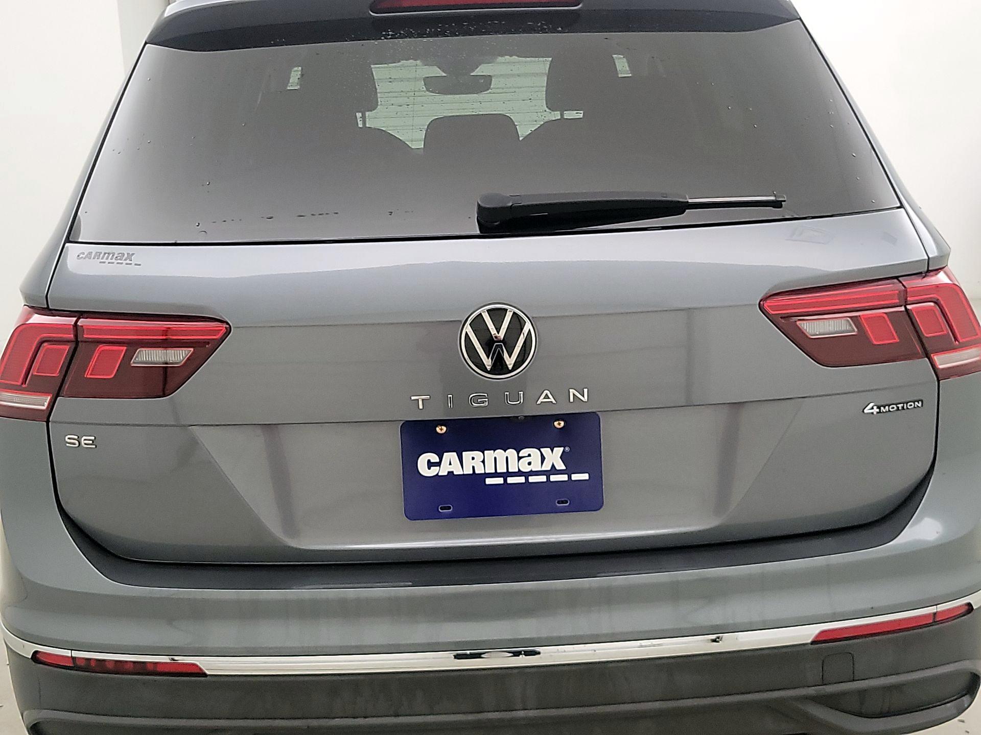 Thumbnail: 2022 Volkswagen Tiguan - 6