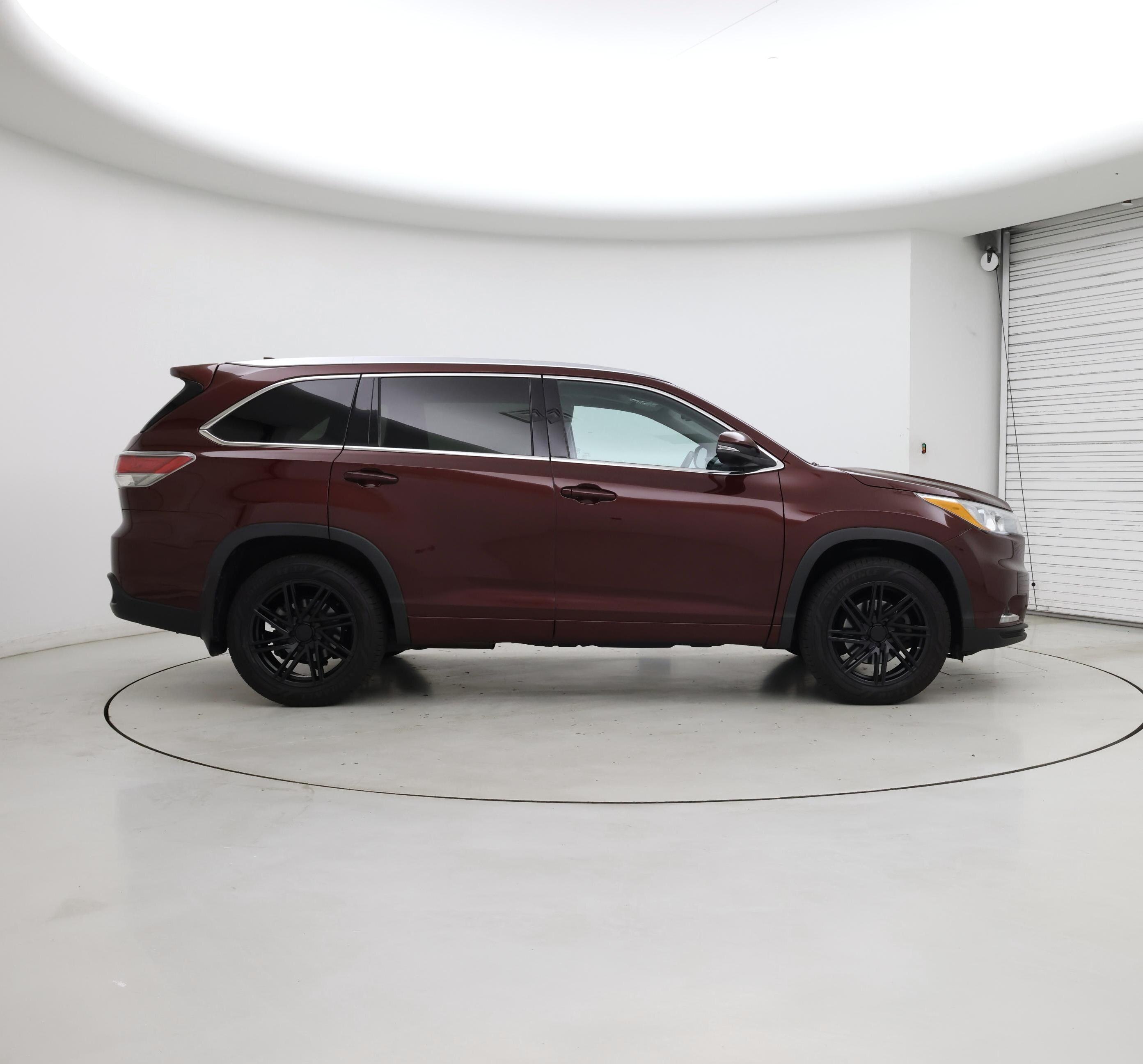 Thumbnail: 2016 Toyota Highlander - 7