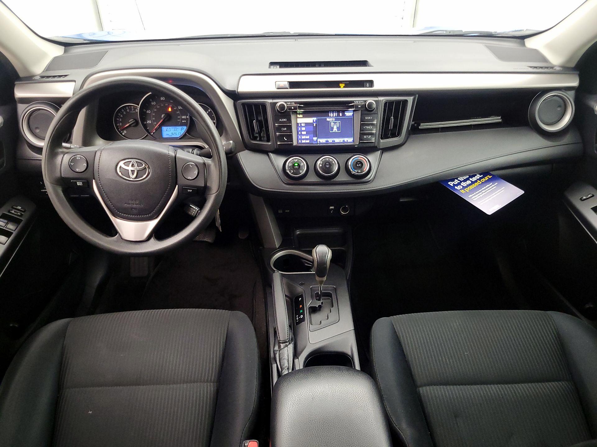 Thumbnail: 2016 Toyota RAV4 - 9