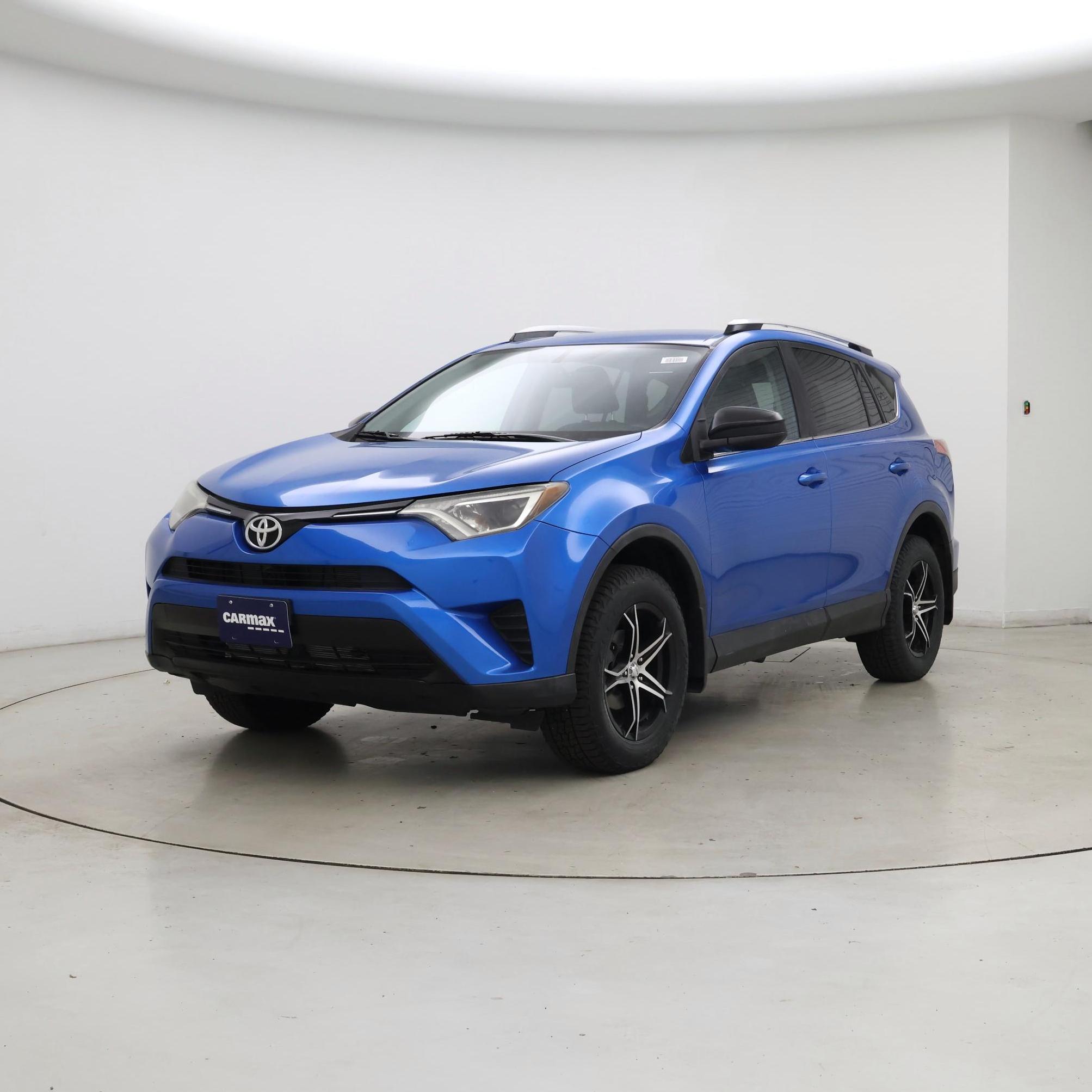 Thumbnail: 2016 Toyota RAV4 - 4