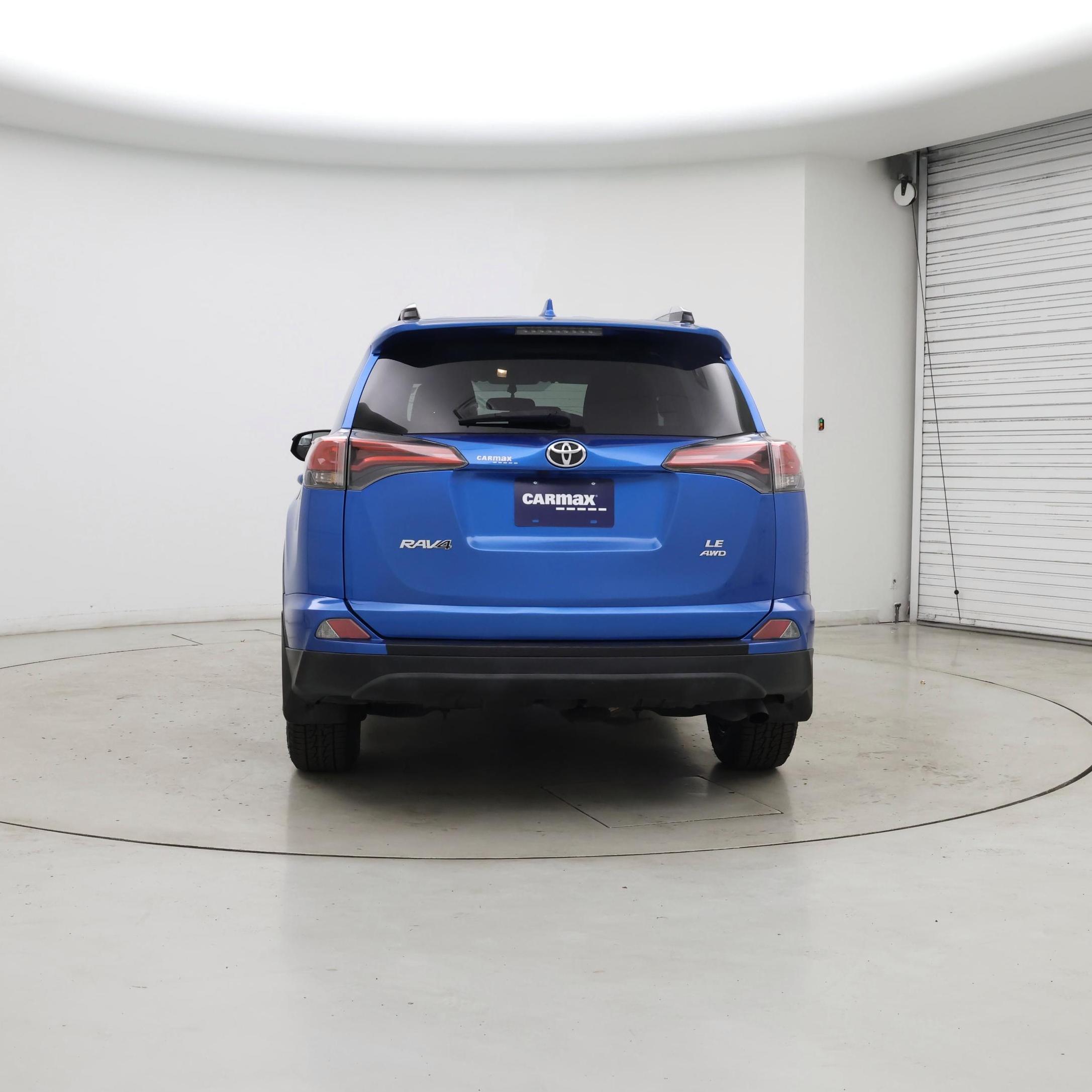 Thumbnail: 2016 Toyota RAV4 - 6