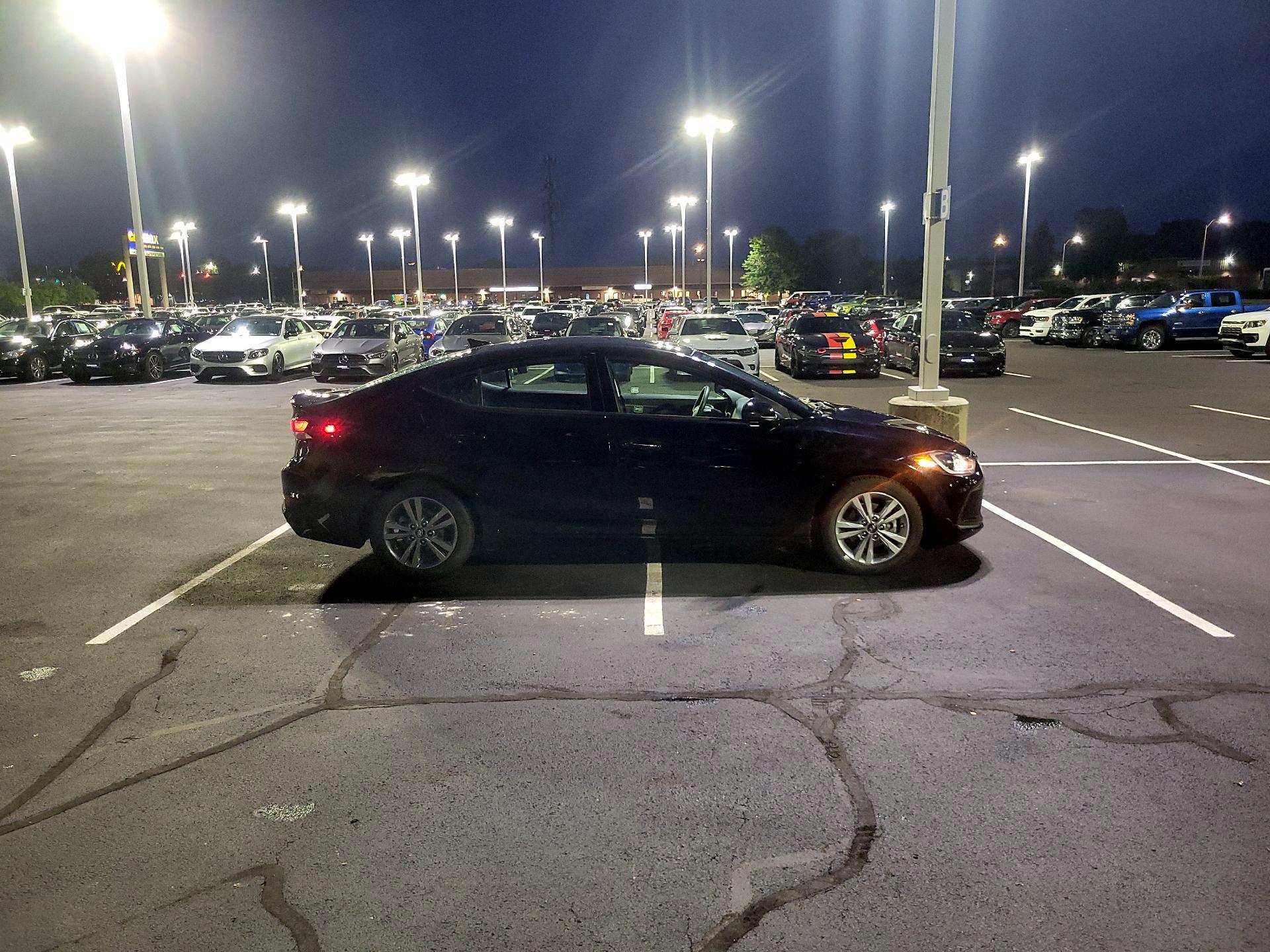 Thumbnail: 2018 Hyundai Elantra - 4