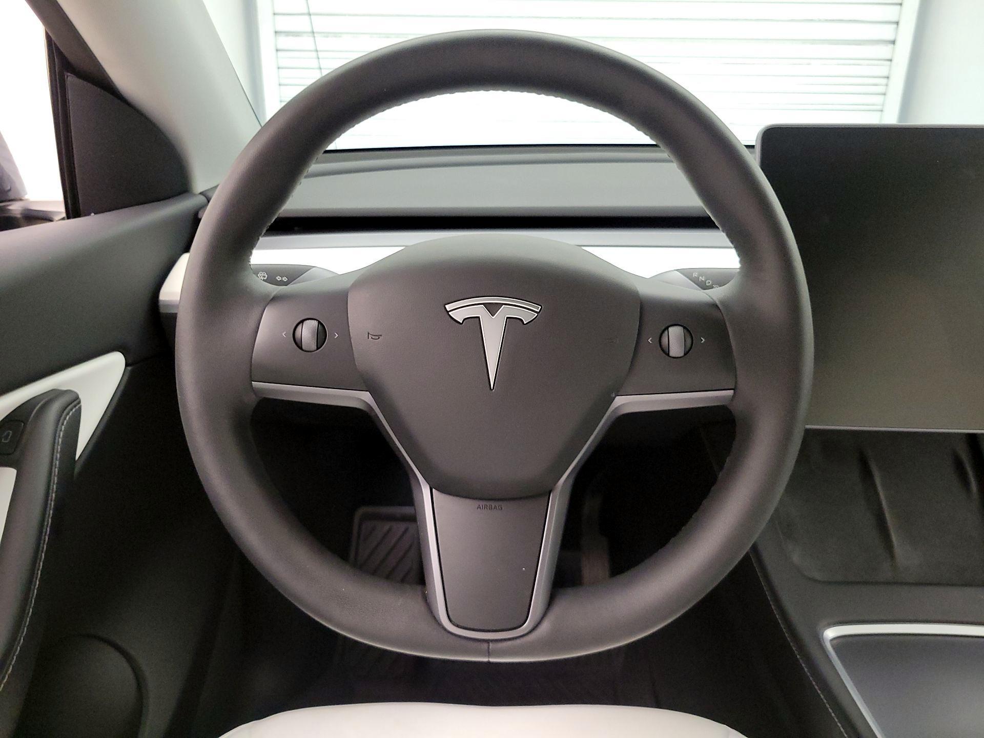 Thumbnail: 2021 Tesla Model Y - 10